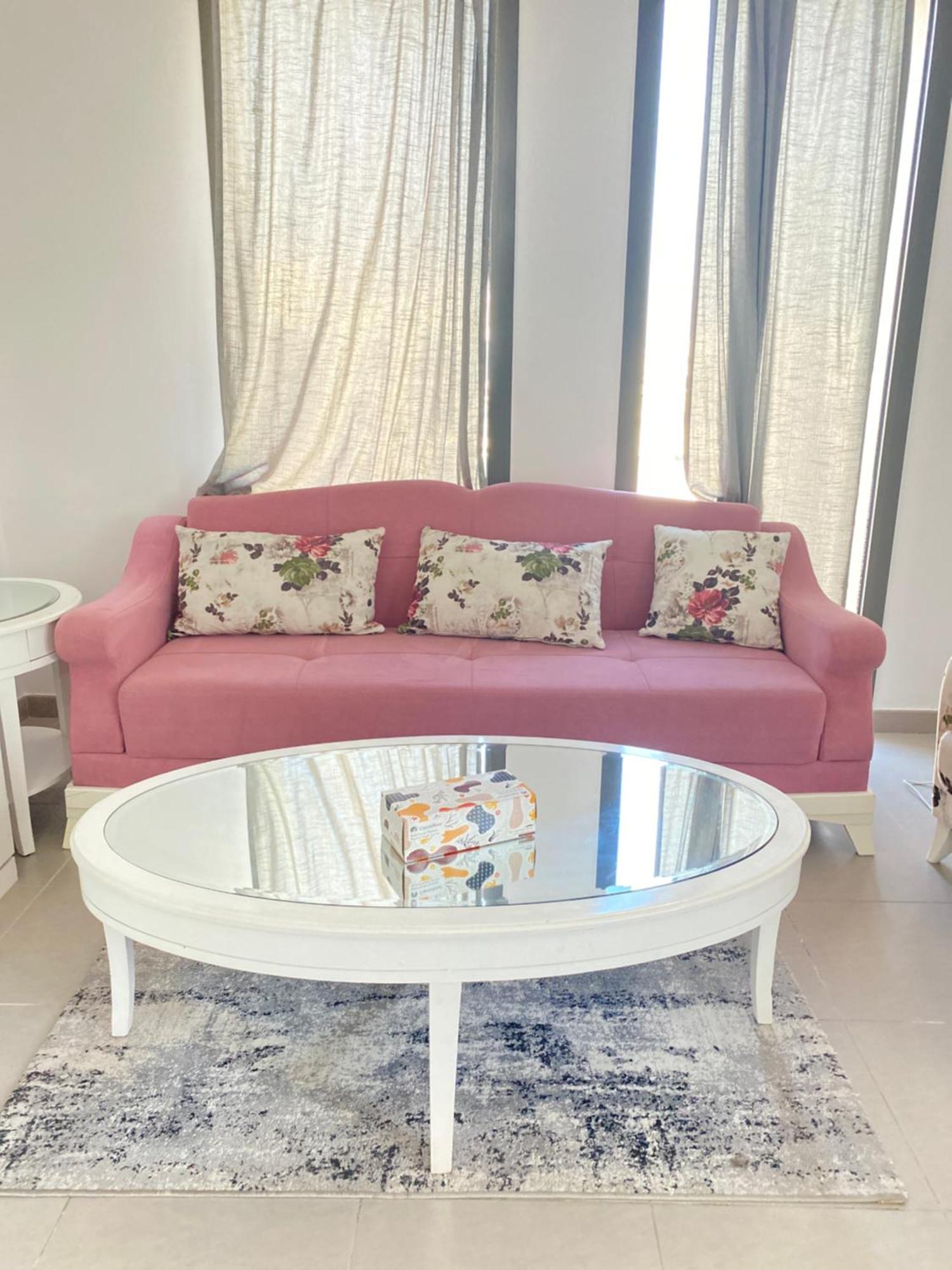Apartment Lovely Calm 3br Easy Accessibility To With Huge Balcony And Pool View Town Square Dubai