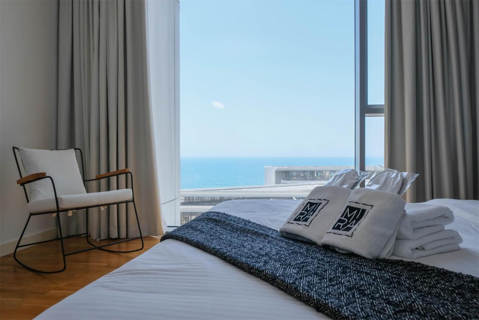 Mira Homes - Luxury 1 Bedroom With Sea View Apartment Dubai