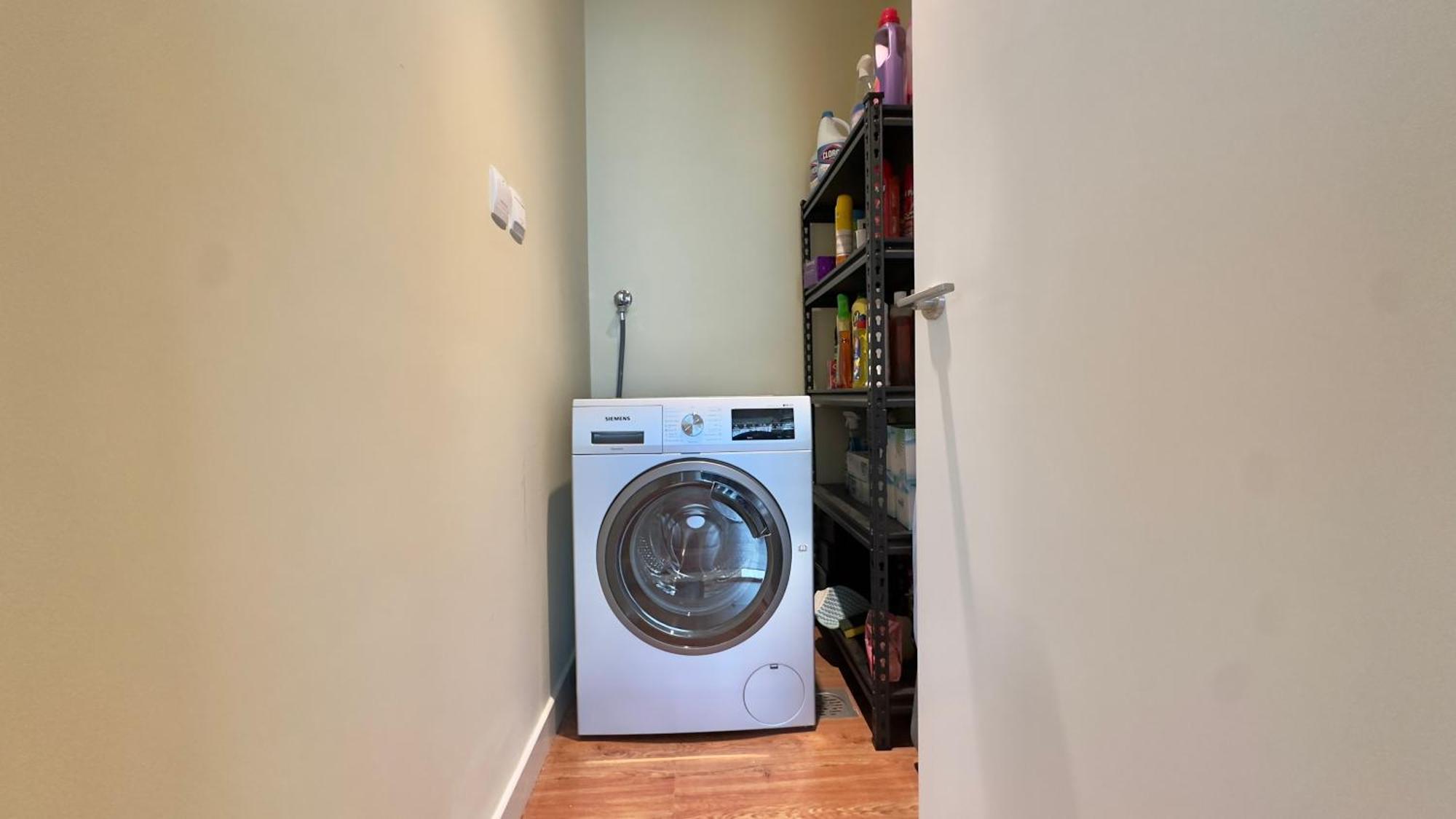 3br High Floor At Boulevard Crescent In Downtown By Vibel Apartment