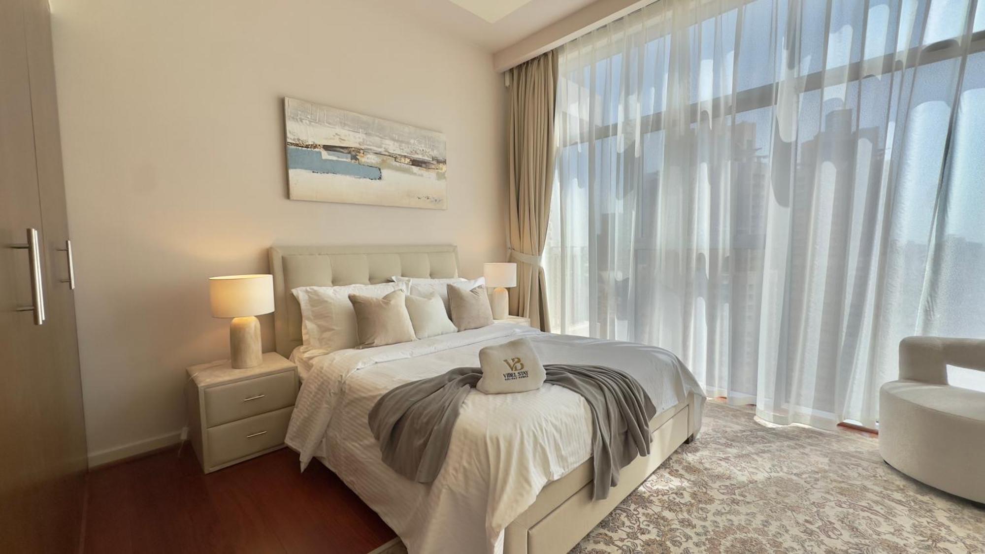 3br High Floor At Boulevard Crescent In Downtown By Vibel *