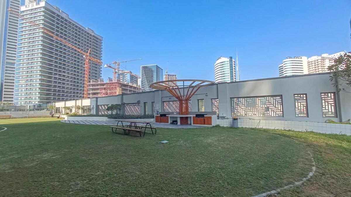 Vibrant 1-bedroom At Executive Bay A In Business Bay Apartment