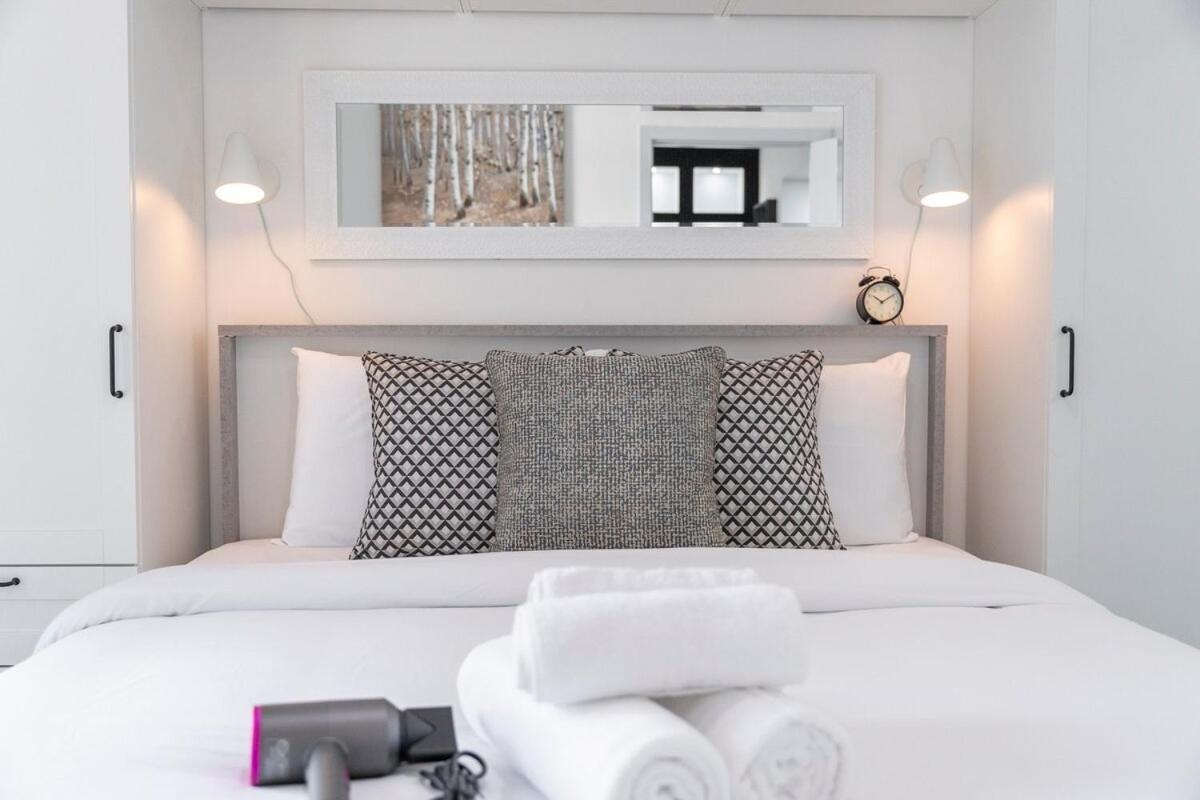Vibrant 1-bedroom At Executive Bay A In Business Bay *