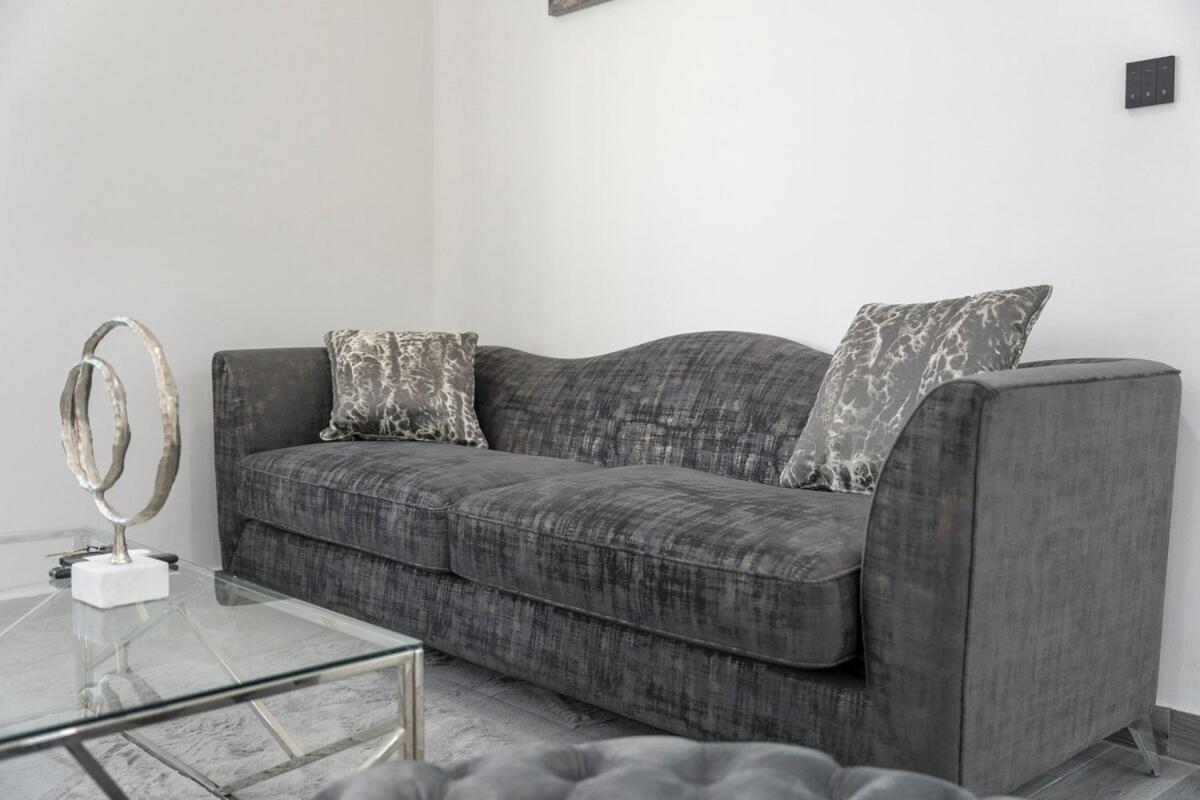 Vibrant 1-bedroom At Executive Bay A In Business Bay