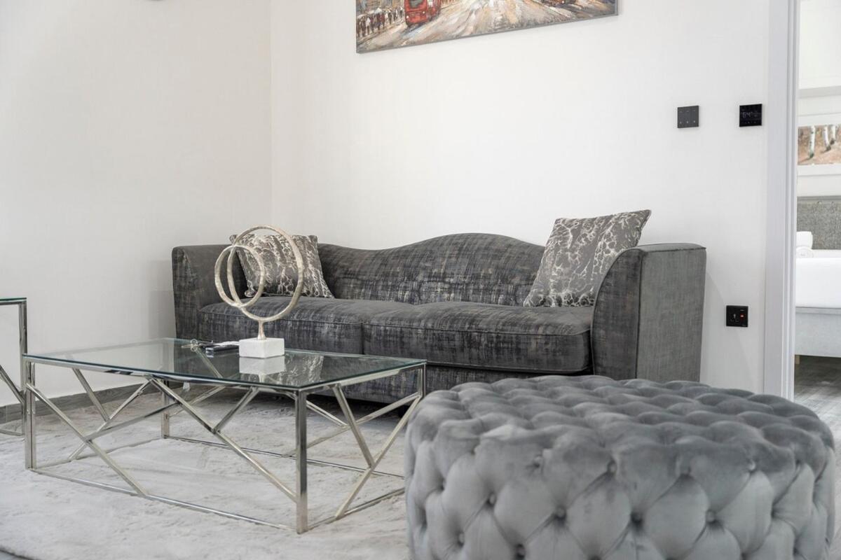 Vibrant 1-bedroom At Executive Bay A In Business Bay Dubai