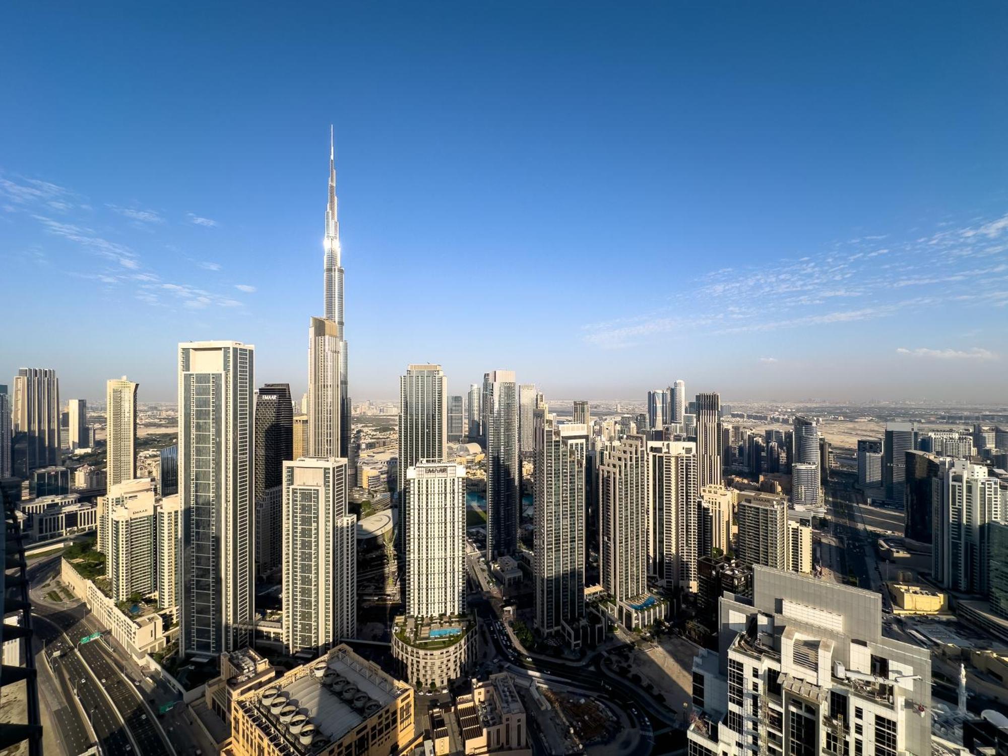 Apartment Pool In The Clouds With Burj Khalifa View, 2br In Paramount Midtown