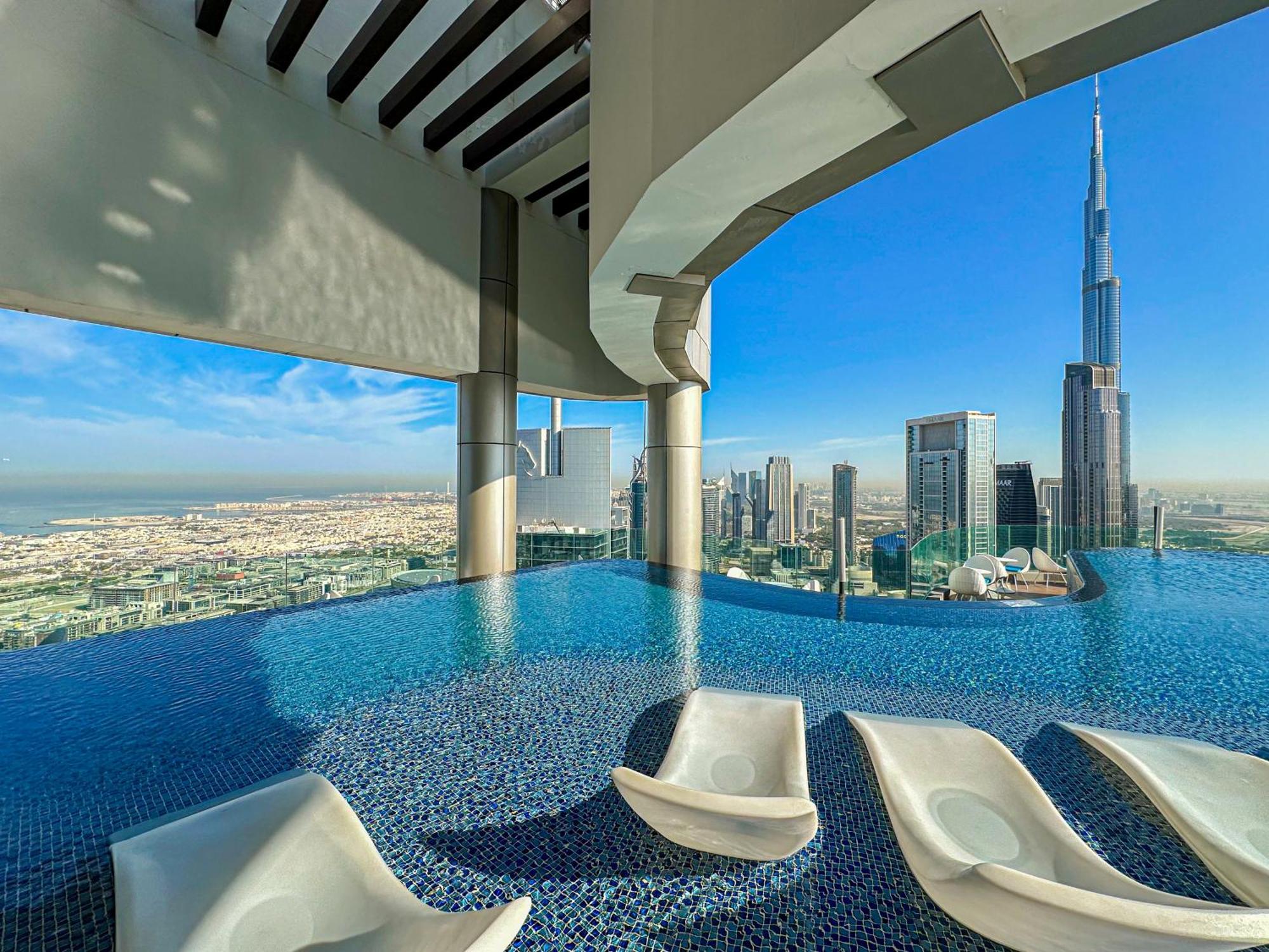 Apartment Pool In The Clouds With Burj Khalifa View, 2br In Paramount Midtown *
