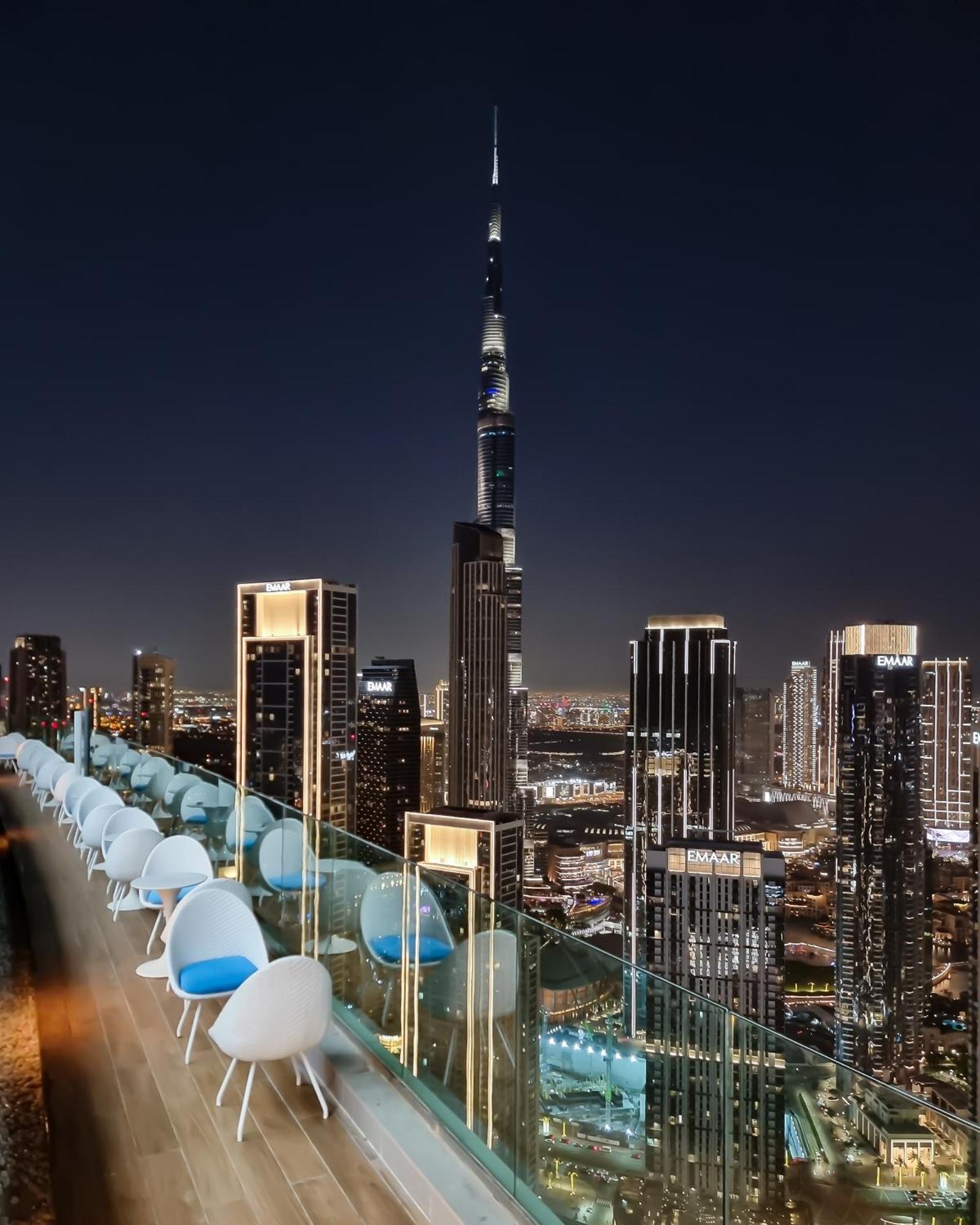 Pool In The Clouds With Burj Khalifa View, 2br In Paramount Midtown * Dubai