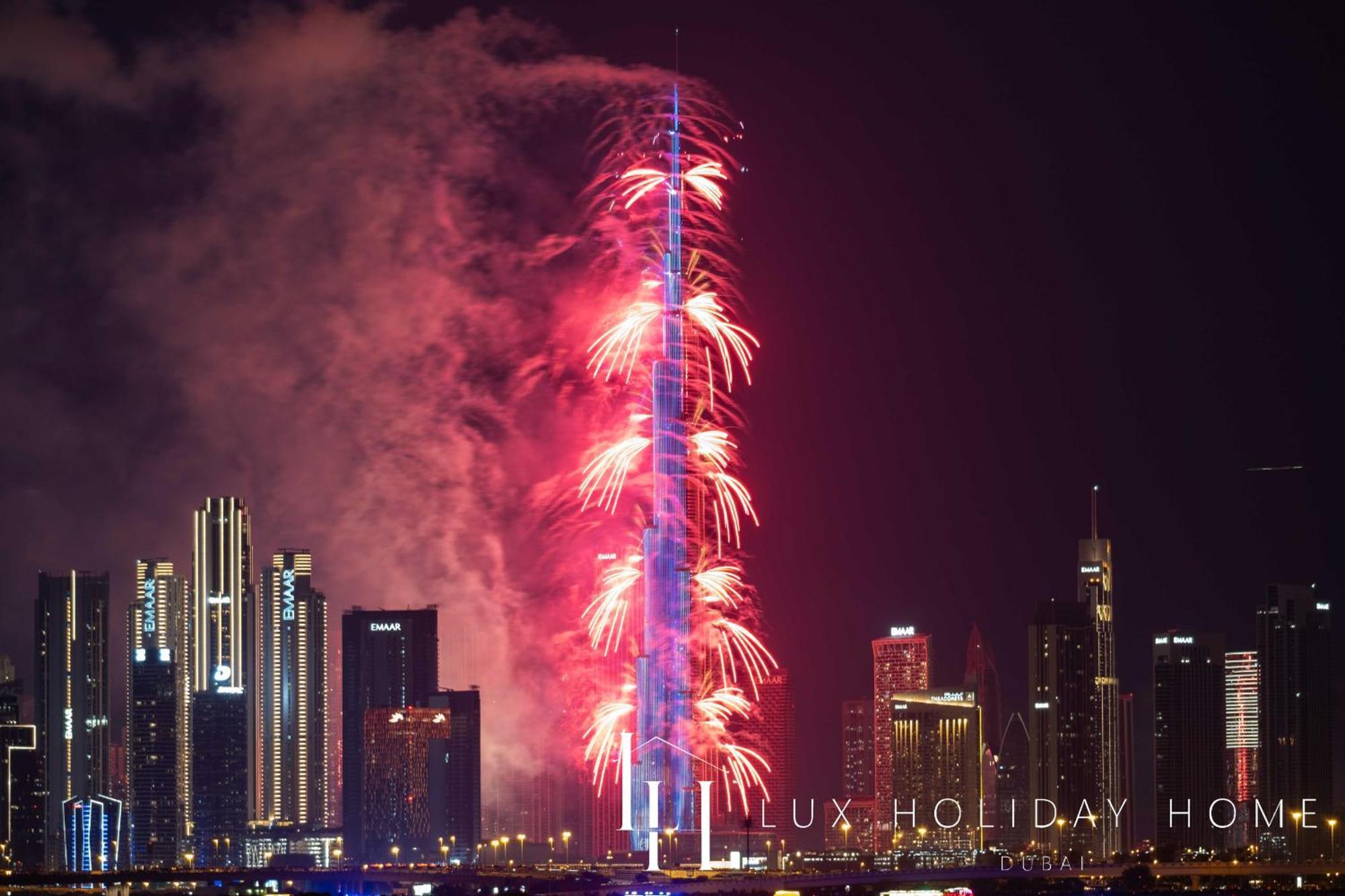 Lux The Creek View Apartment Dubai
