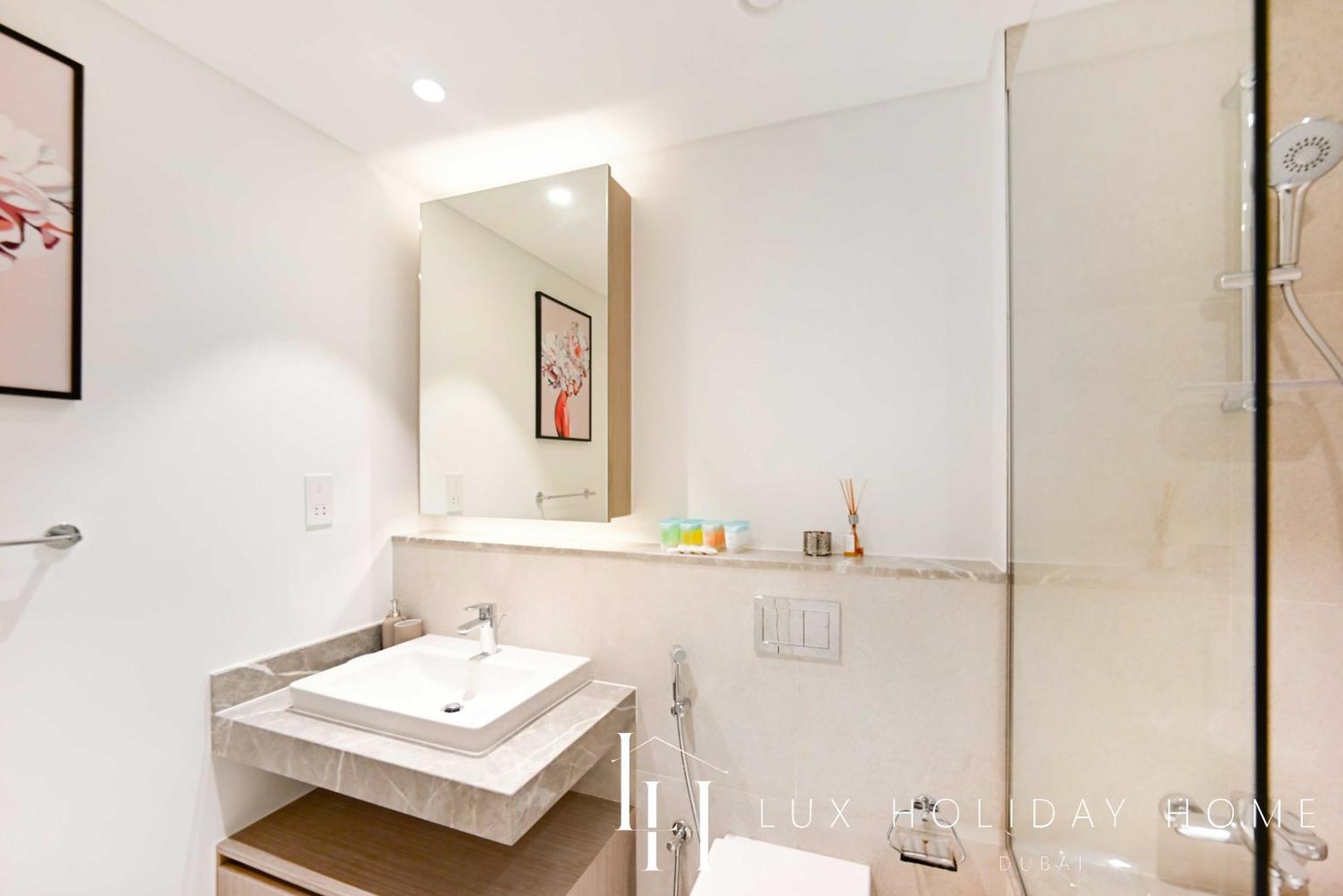 Lux The Creek View Apartment *