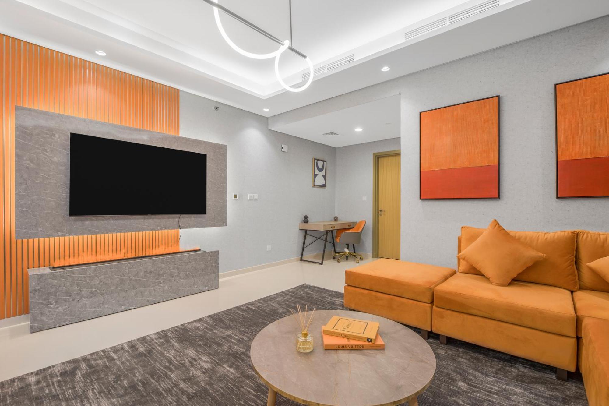 Apartment Pool In The Clouds With Burj Khalifa View, 2br In Paramount Midtown *