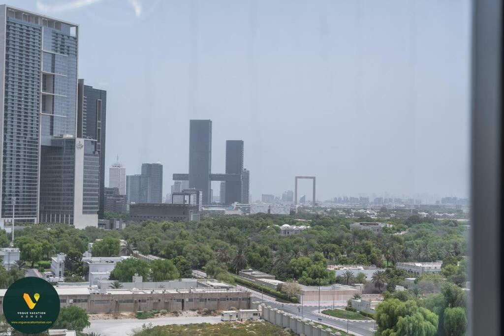 Downtown Views Ii - Vogue Luxurious One Bedroom With Balcony, Opposite Mall Skybridge *