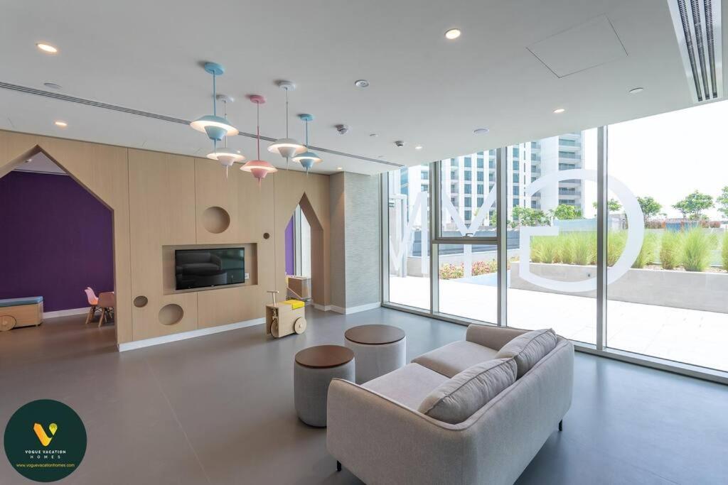 Apartment Downtown Views Ii - Vogue Luxurious One Bedroom With Balcony, Opposite Mall Skybridge