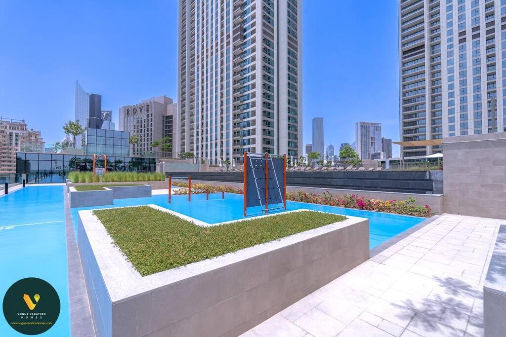 Apartment Downtown Views Ii - Vogue Luxurious One Bedroom With Balcony, Opposite Mall Skybridge *