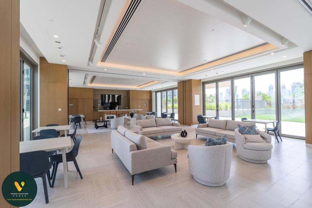 Downtown Views Ii - Vogue Luxurious One Bedroom With Balcony, Opposite Mall Skybridge Apartment *