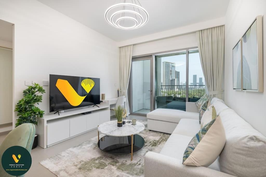 Downtown Views Ii - Vogue Luxurious One Bedroom With Balcony, Opposite Mall Skybridge Apartment