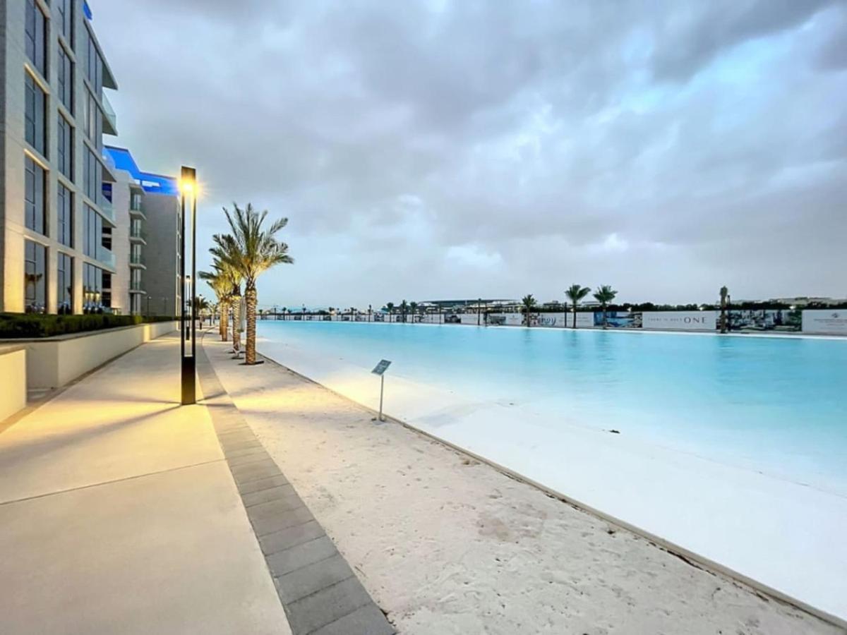 District One - Aesthetic One Bed With Lagoon View Apartment