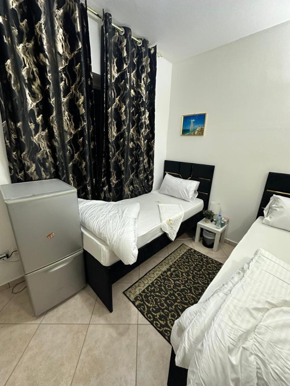 Apartment For Ladies Only