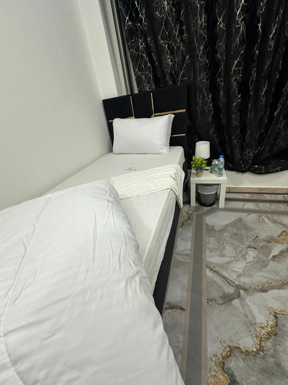 For Ladies Only Apartment *