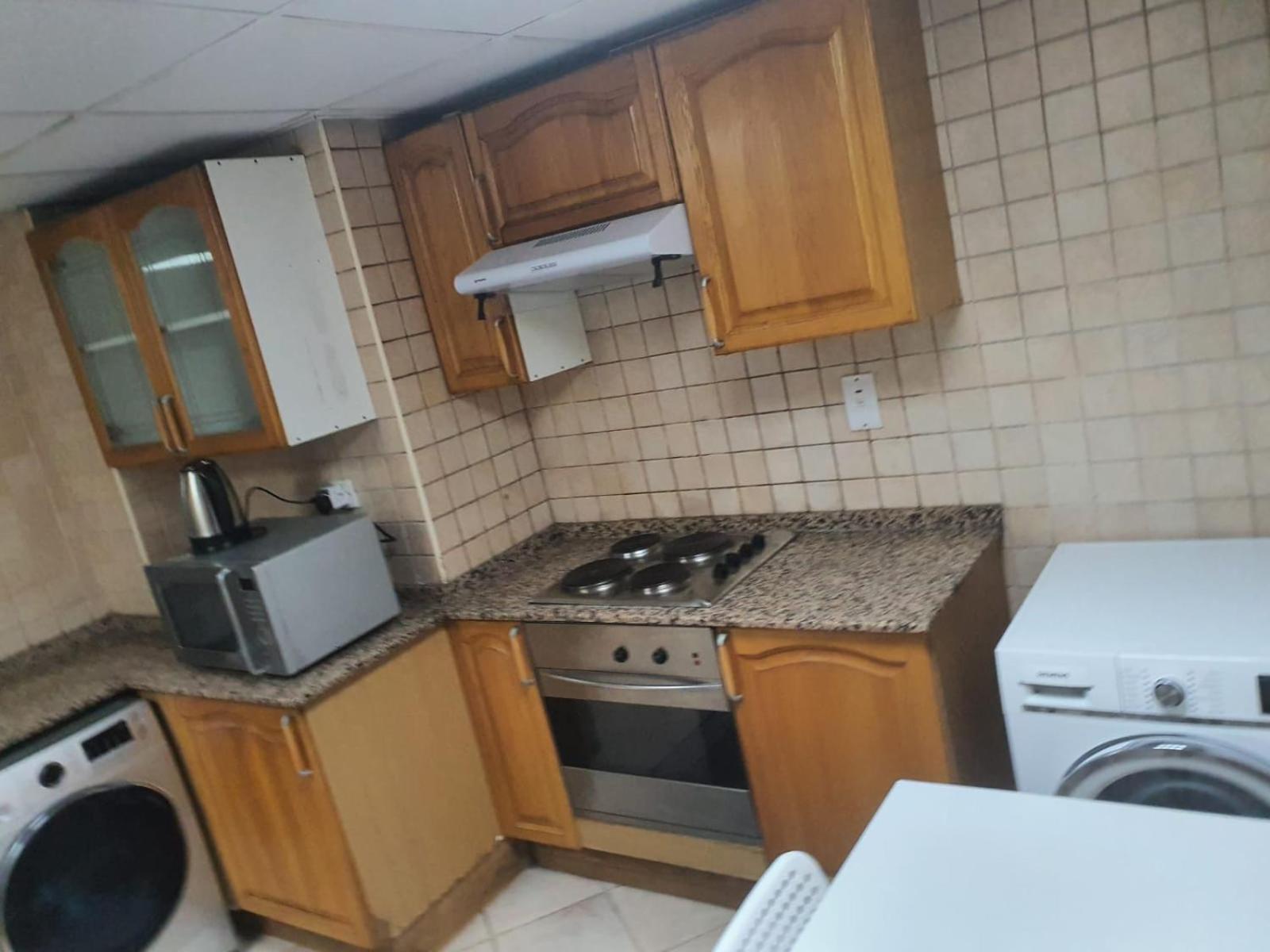Apartment For Ladies Only