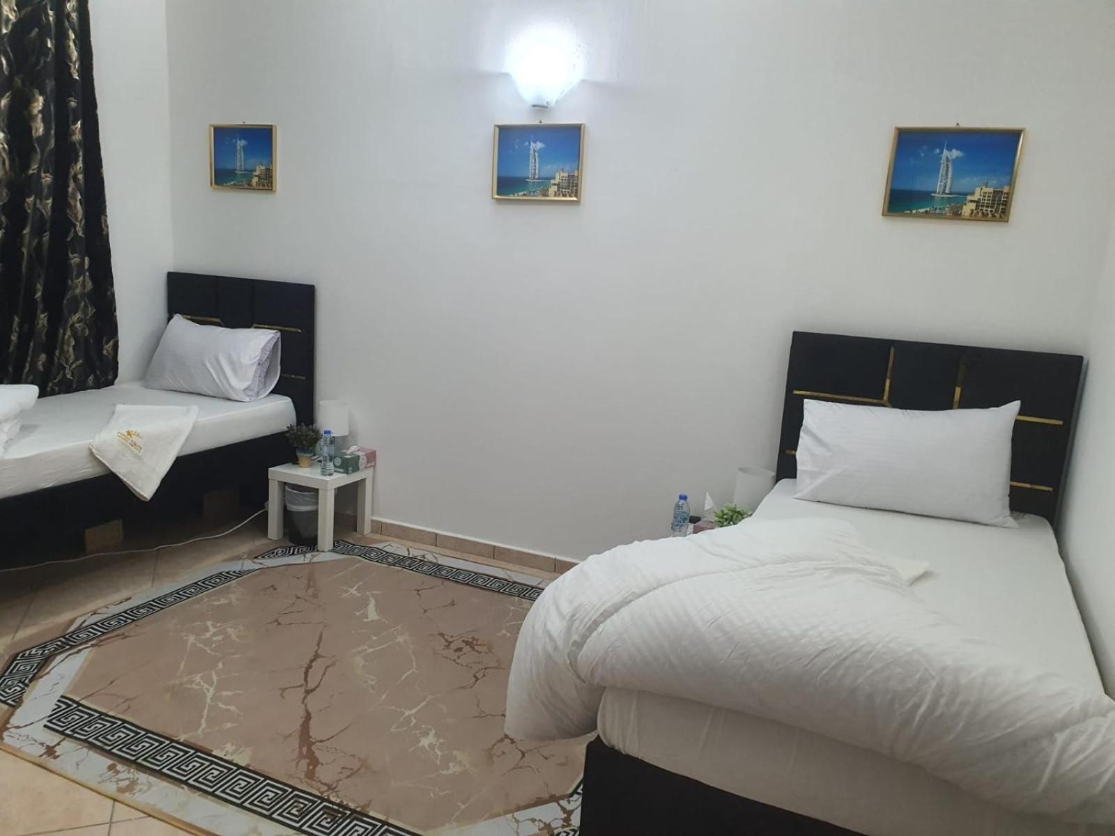 Apartment For Ladies Only *