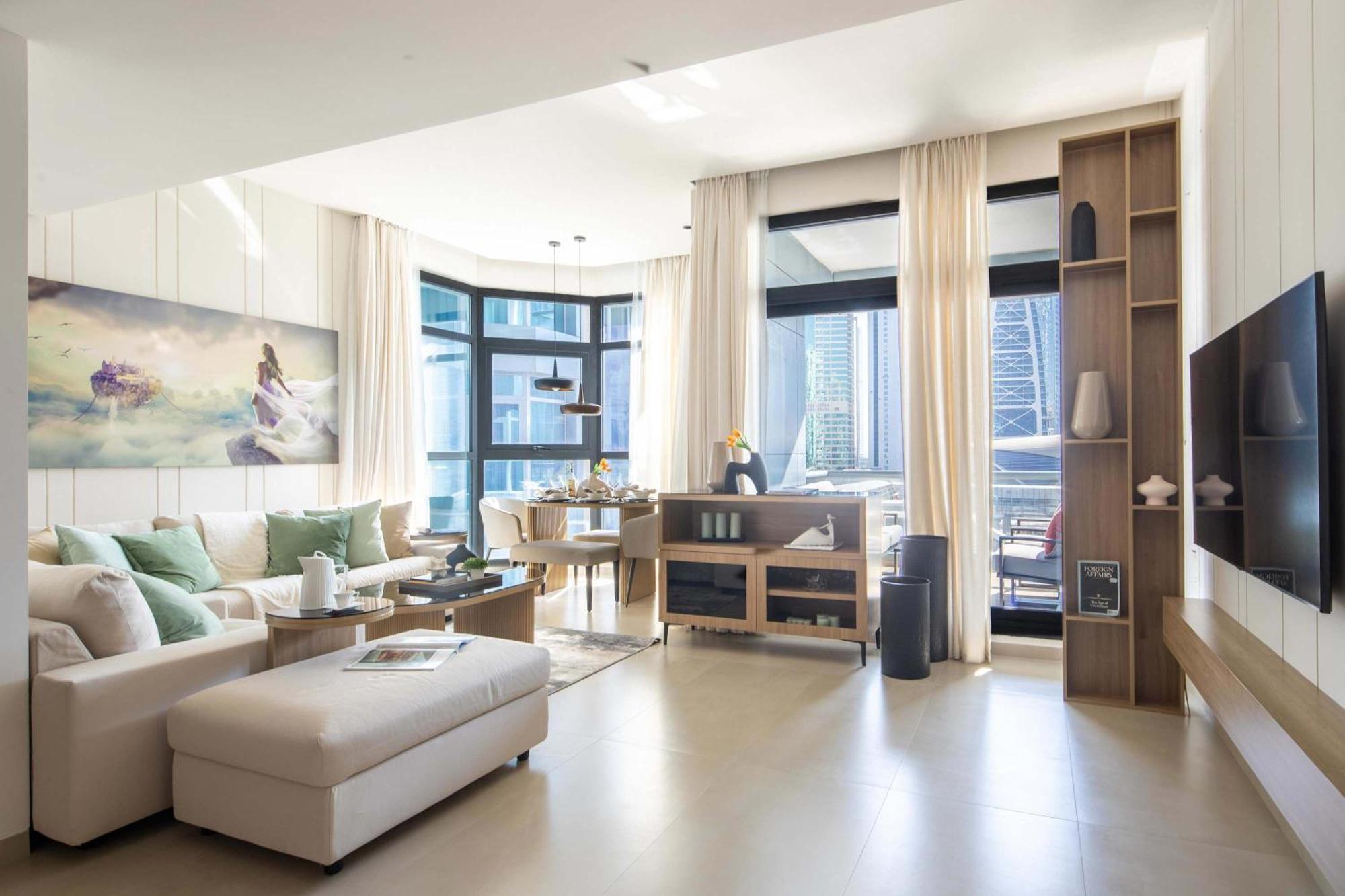 Frank Porter - Marina A Apartment