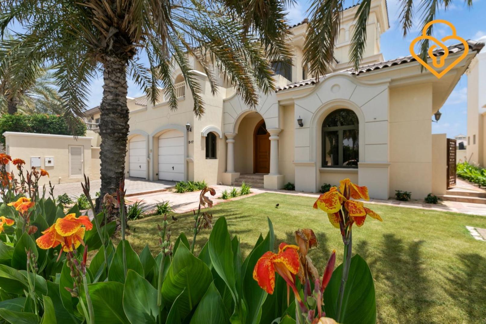 Keysplease Upgraded 4 Bedroom W Private Beach, Palm *