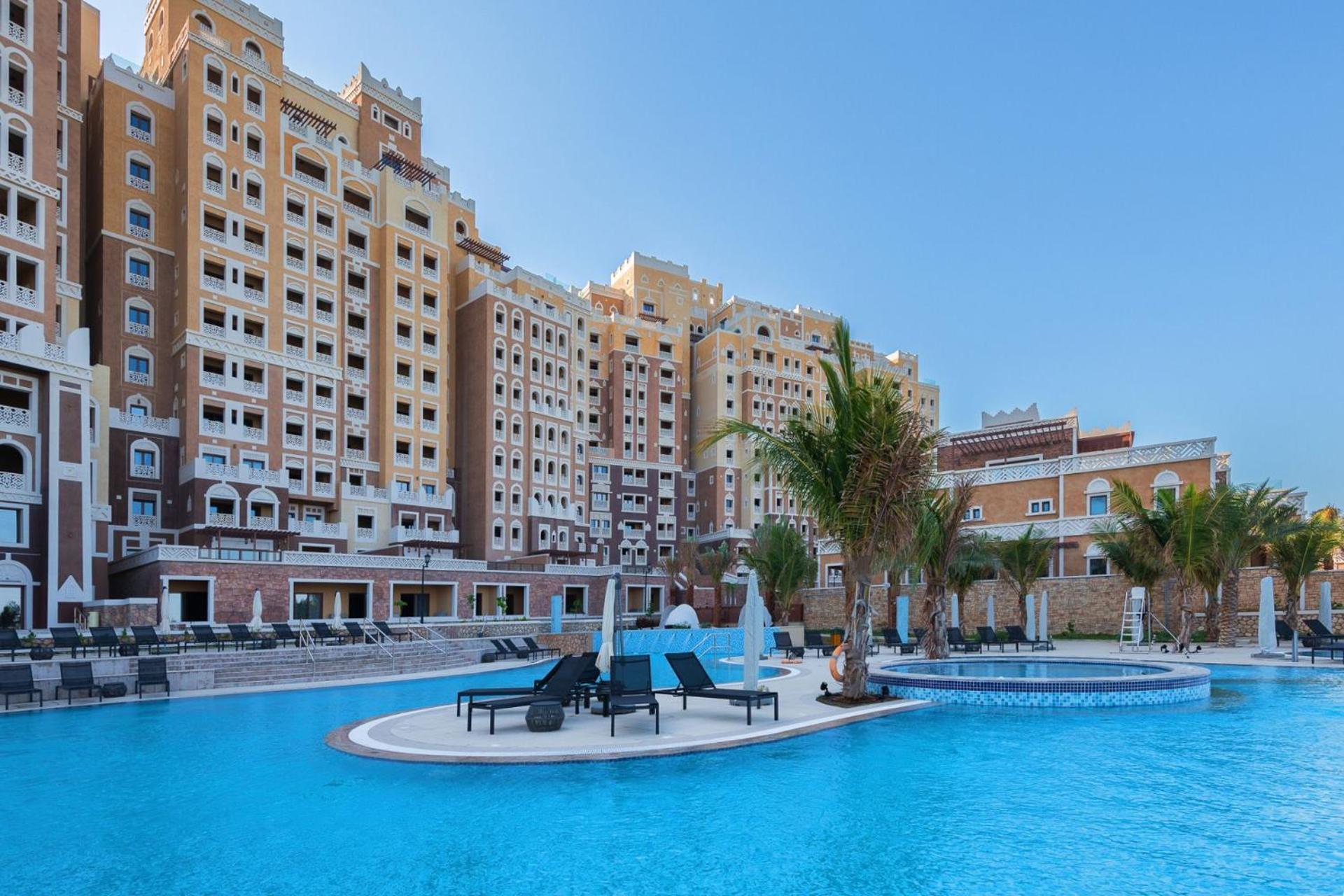 Stunning Infinite Sea View Three Bedroom Plus Maid's In Palm Jumeirah