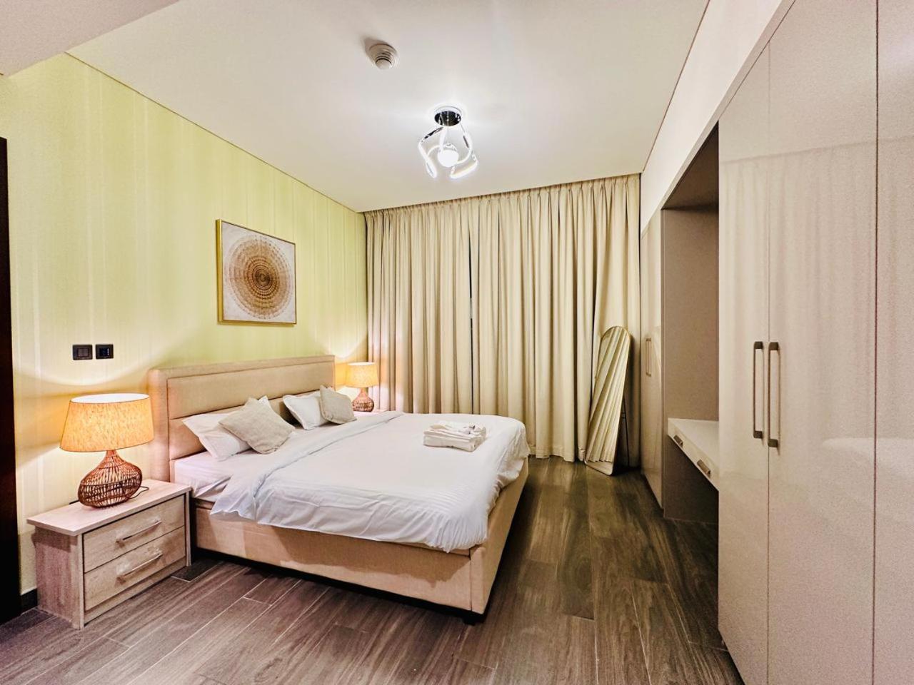 Big Layout 2br Fully Furnished Hartland Greens