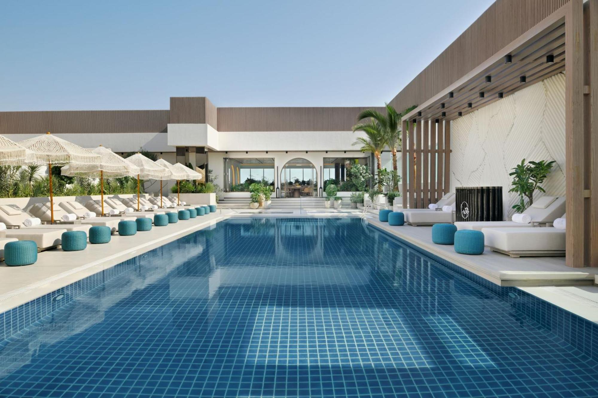 Sheraton Grand Hotel, Hotel Dubai