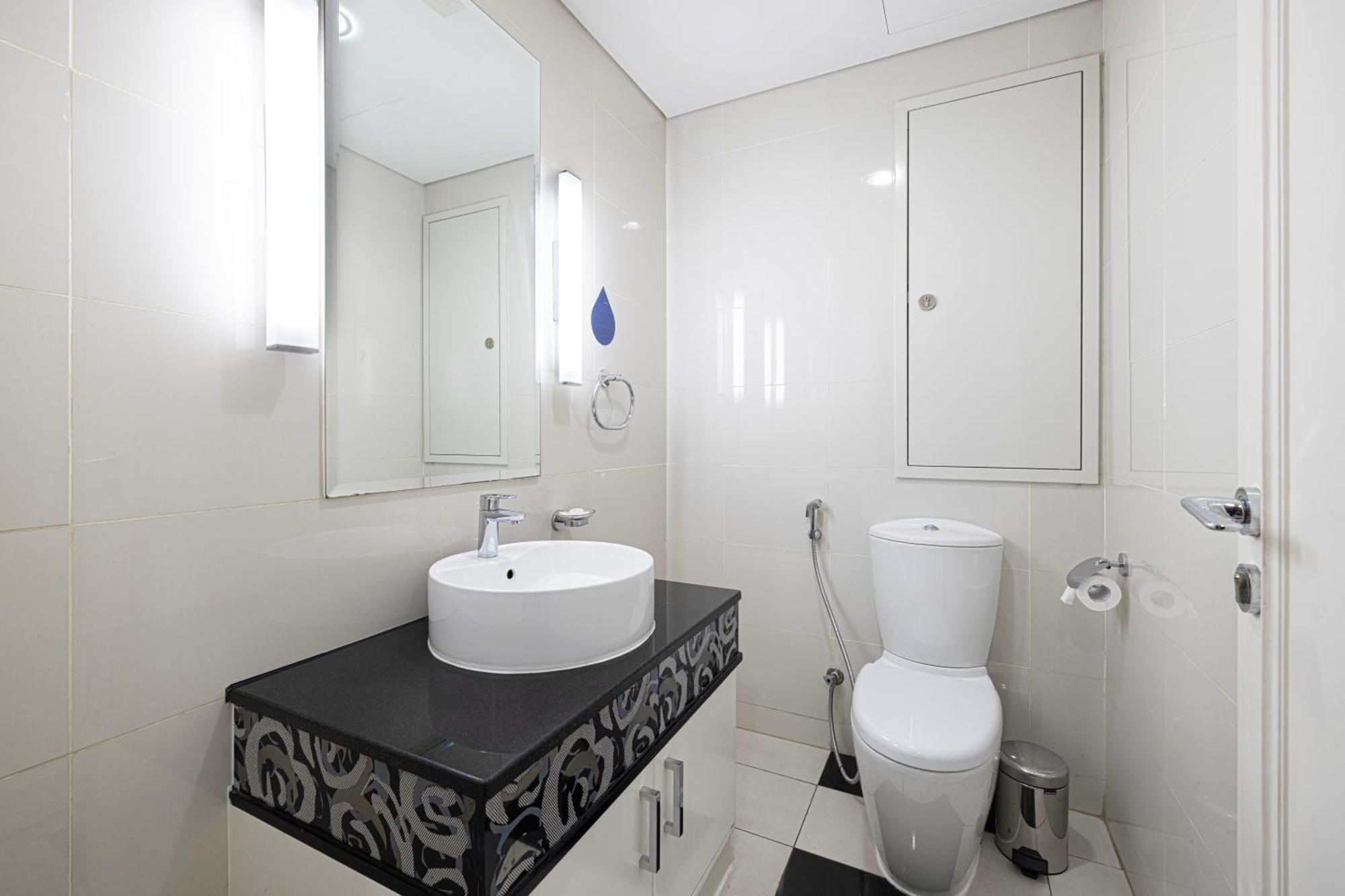Apartment Damac Maison Mall Street 2 Bedroom Deluxe Apartment, 1 Minute Walk To Mall Dubai