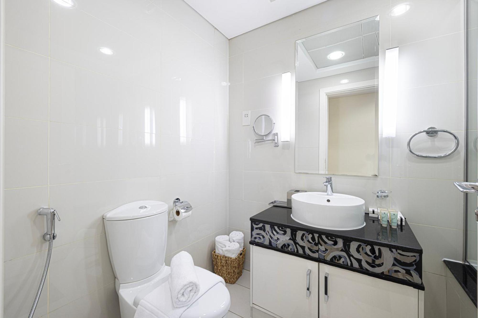 Damac Maison Mall Street 2 Bedroom Deluxe Apartment, 1 Minute Walk To Mall Dubai