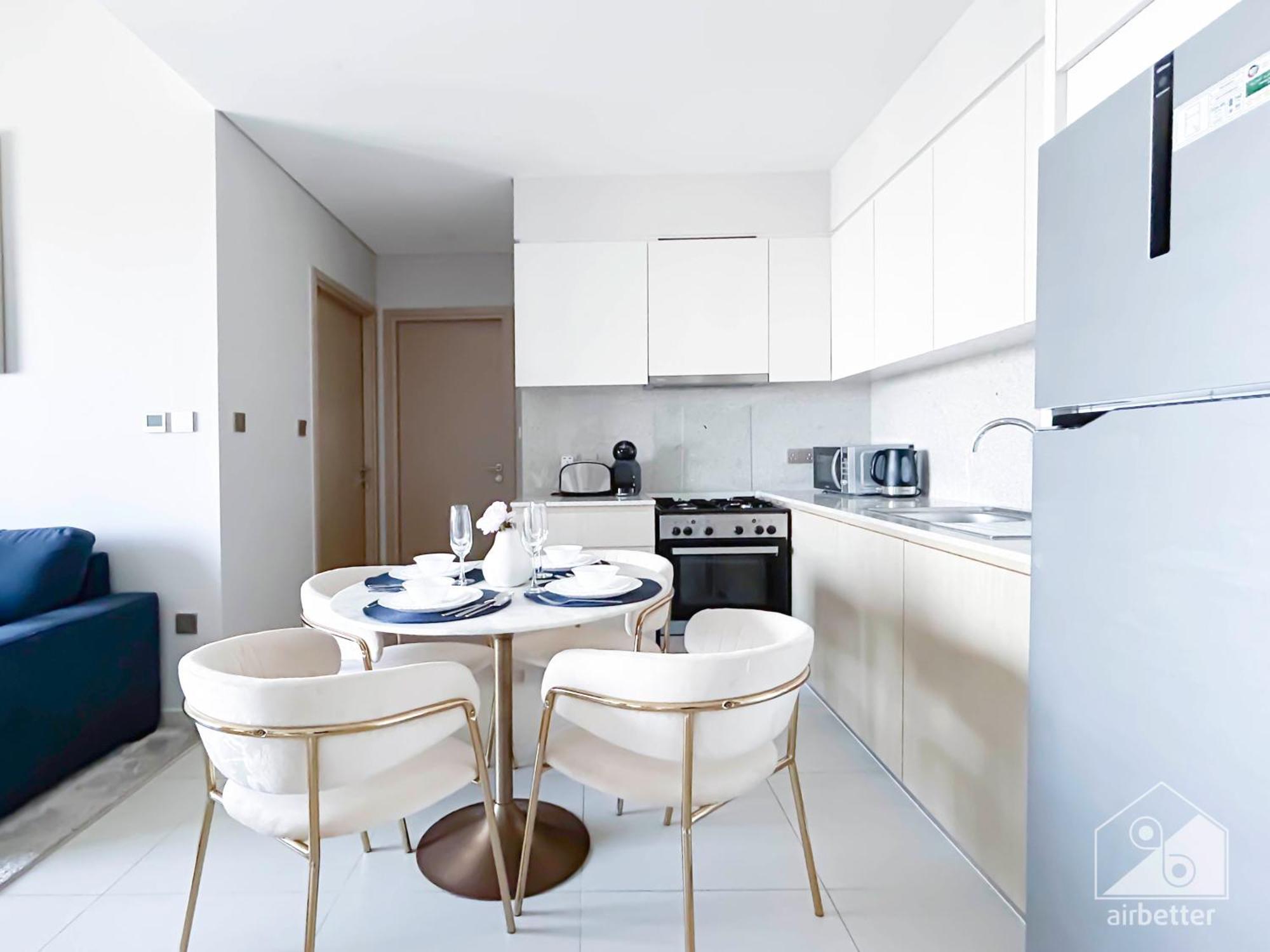 Burj Royale Luxury One-bedroom With Views Dubai