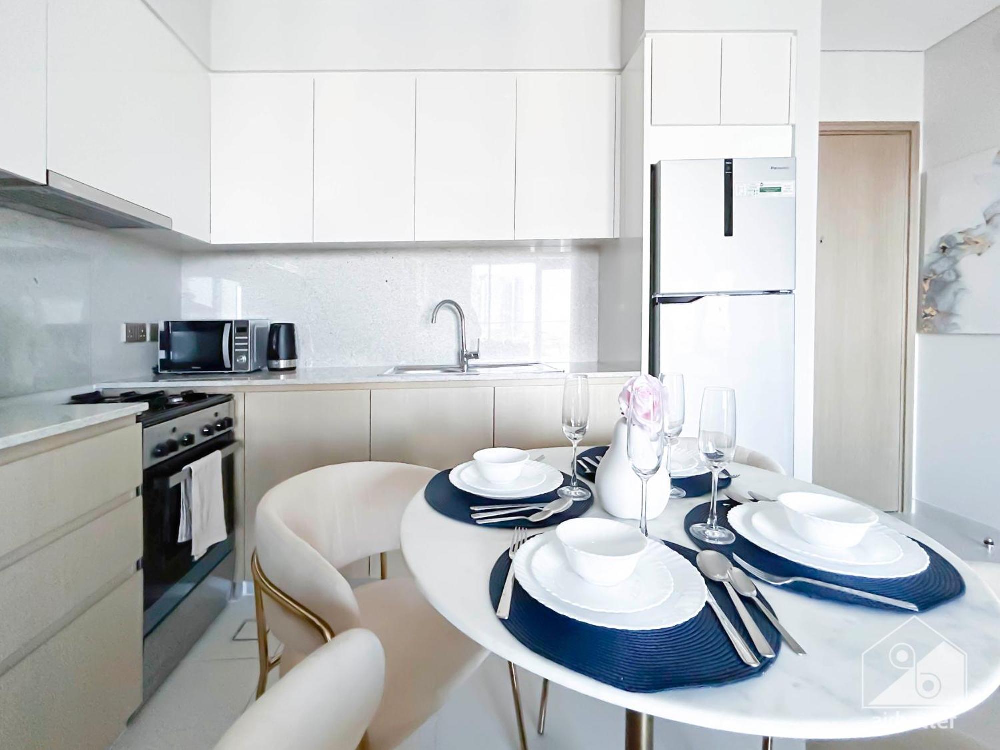 Burj Royale Luxury One-bedroom With Views * Dubai