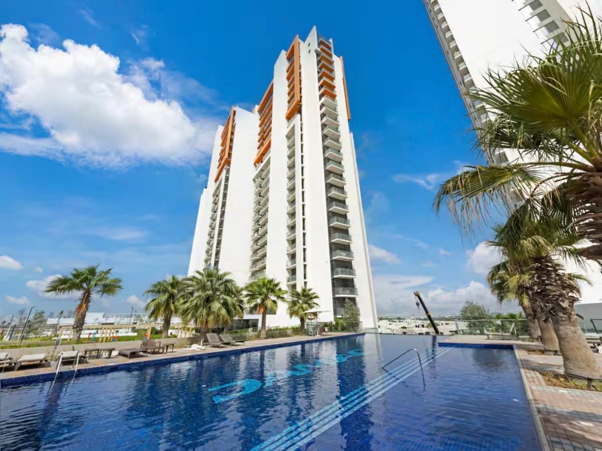 Cozy Golf & View 1br Apartment,damac Hills 1 Apartment