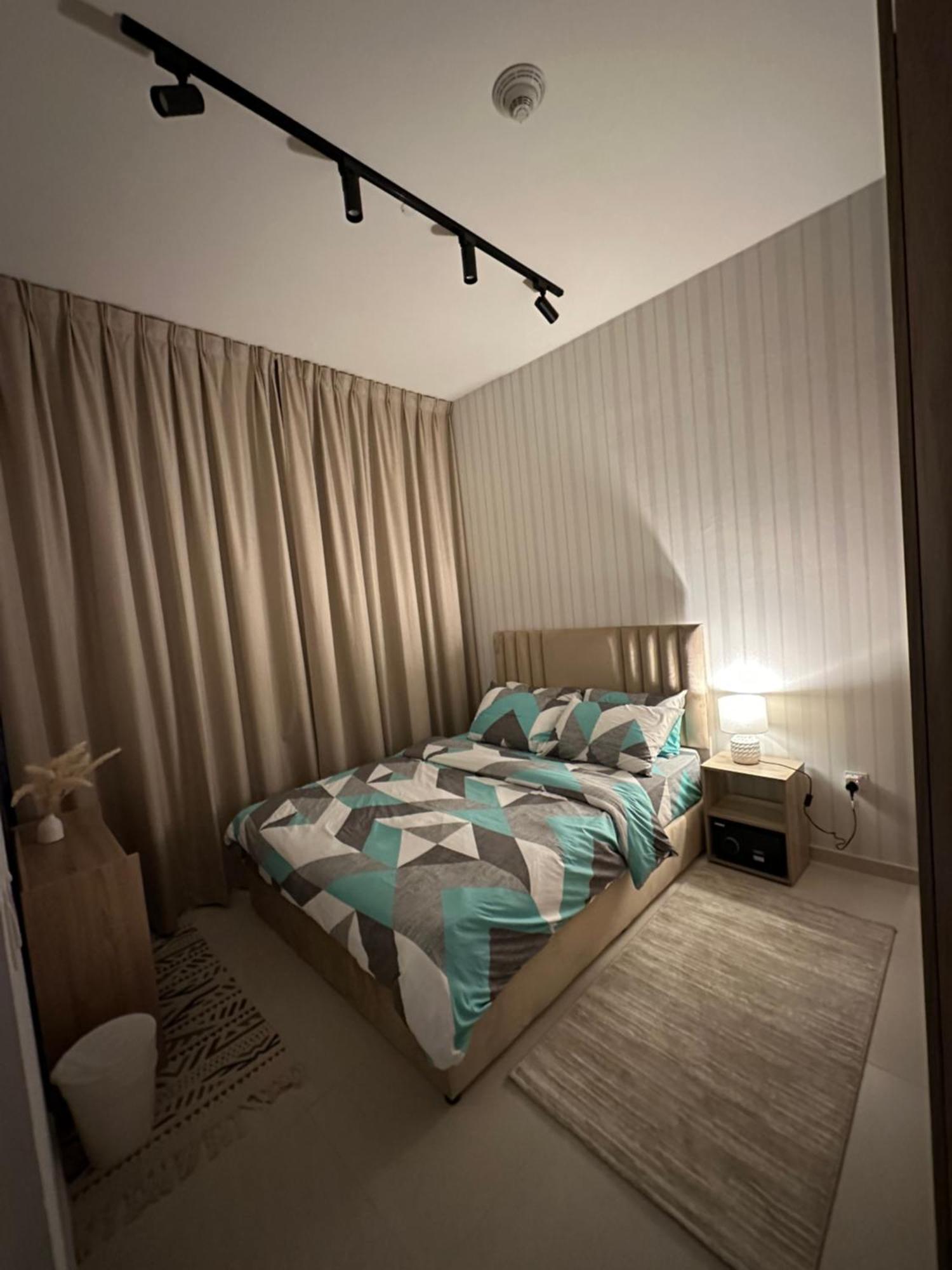 Cozy Golf & View 1br Apartment,damac Hills 1 *