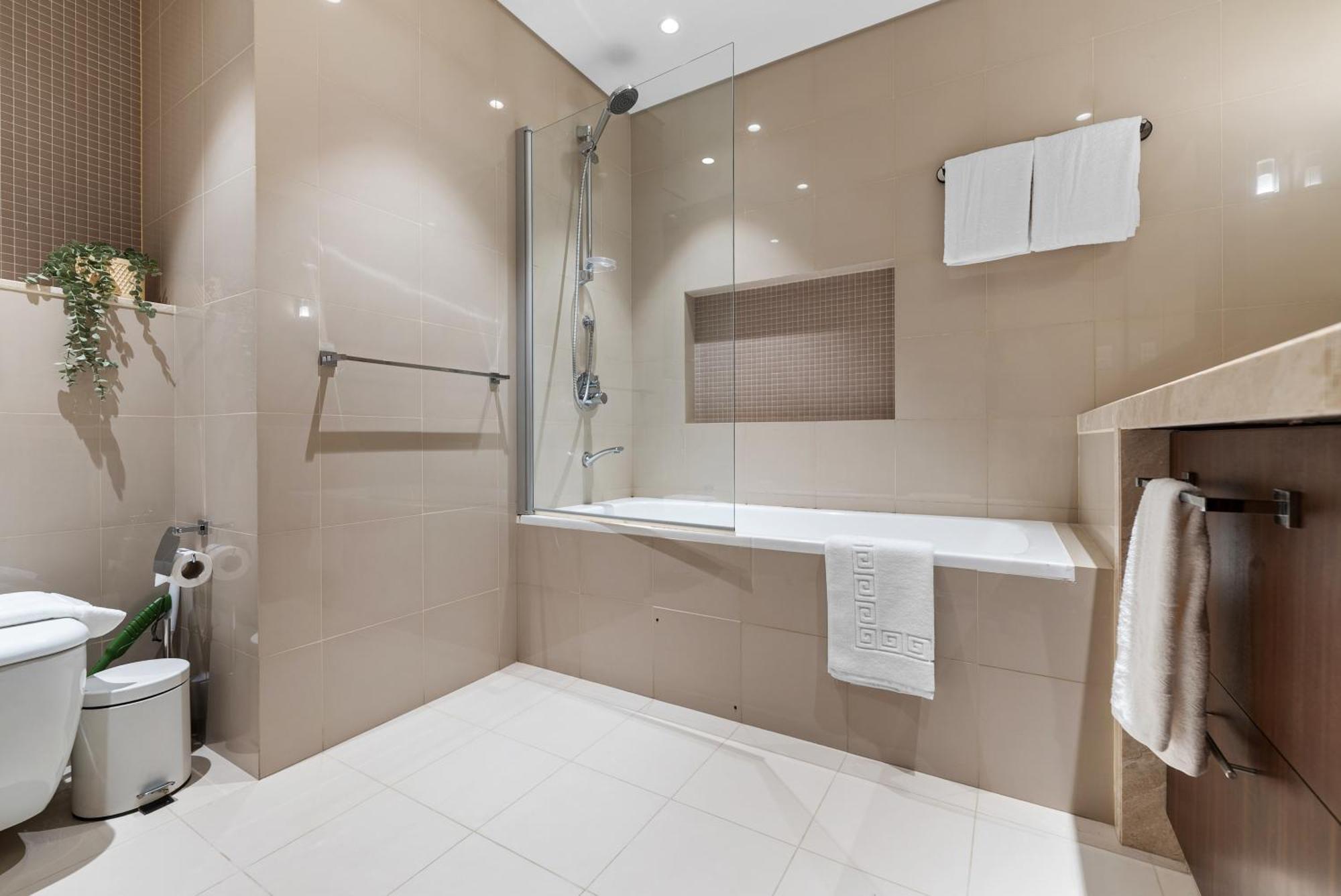 Magnificent - New Stylish 1 Bedroom In Downtown Apartment Dubai