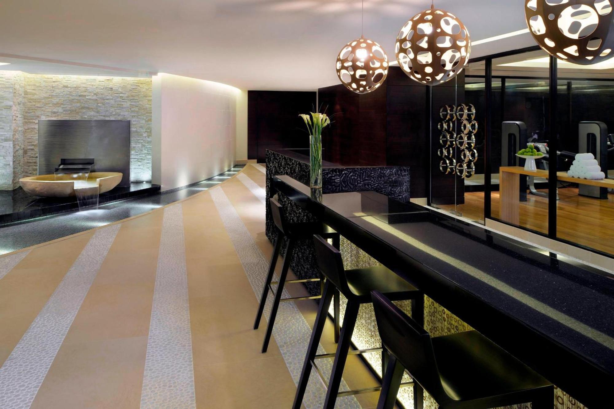 Hotel Marriott Al Jaddaf, 5*
