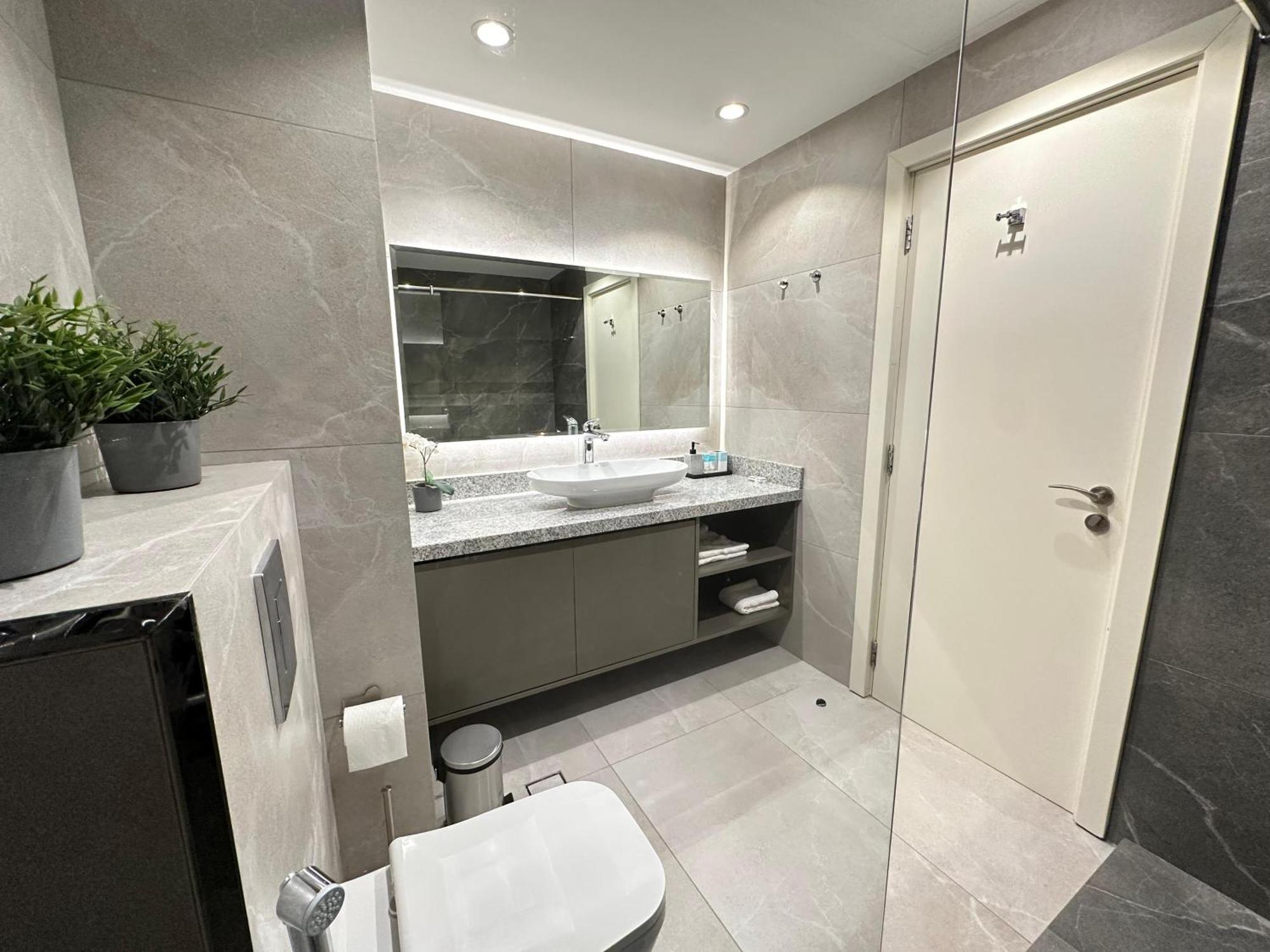 Rimal 2 Jbr 70m2 Beach, Gym, Pool *