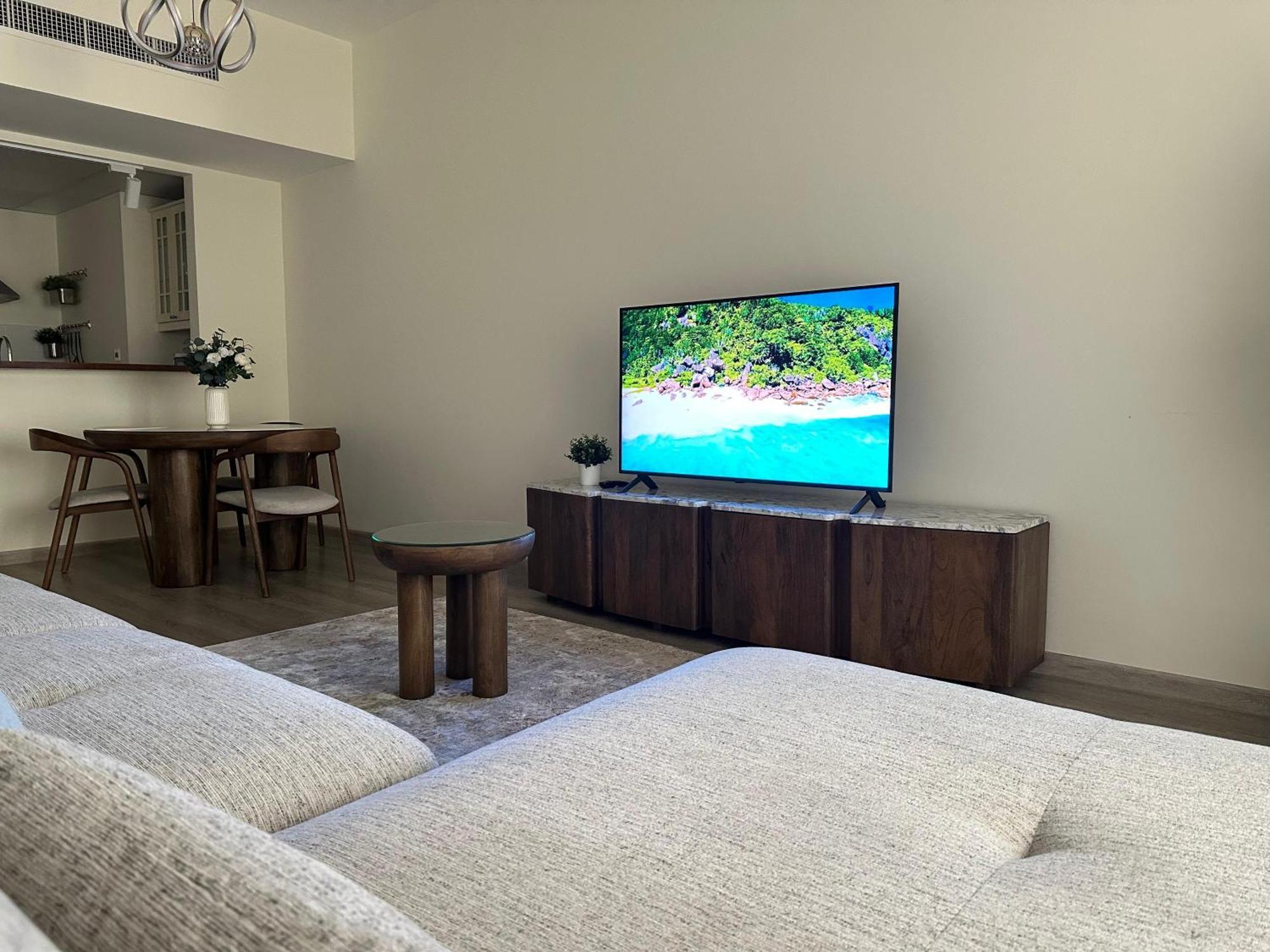 Apartment Rimal 2 Jbr 70m2 Beach, Gym, Pool Dubai
