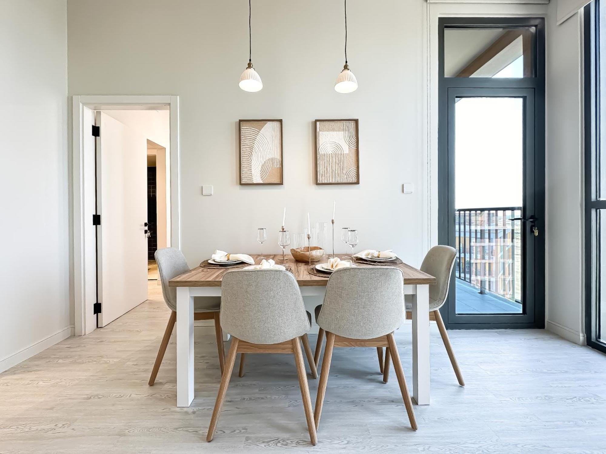 Apartment Trophy - Stylish Urban Retreat At Midtown Noor 1 Dubai