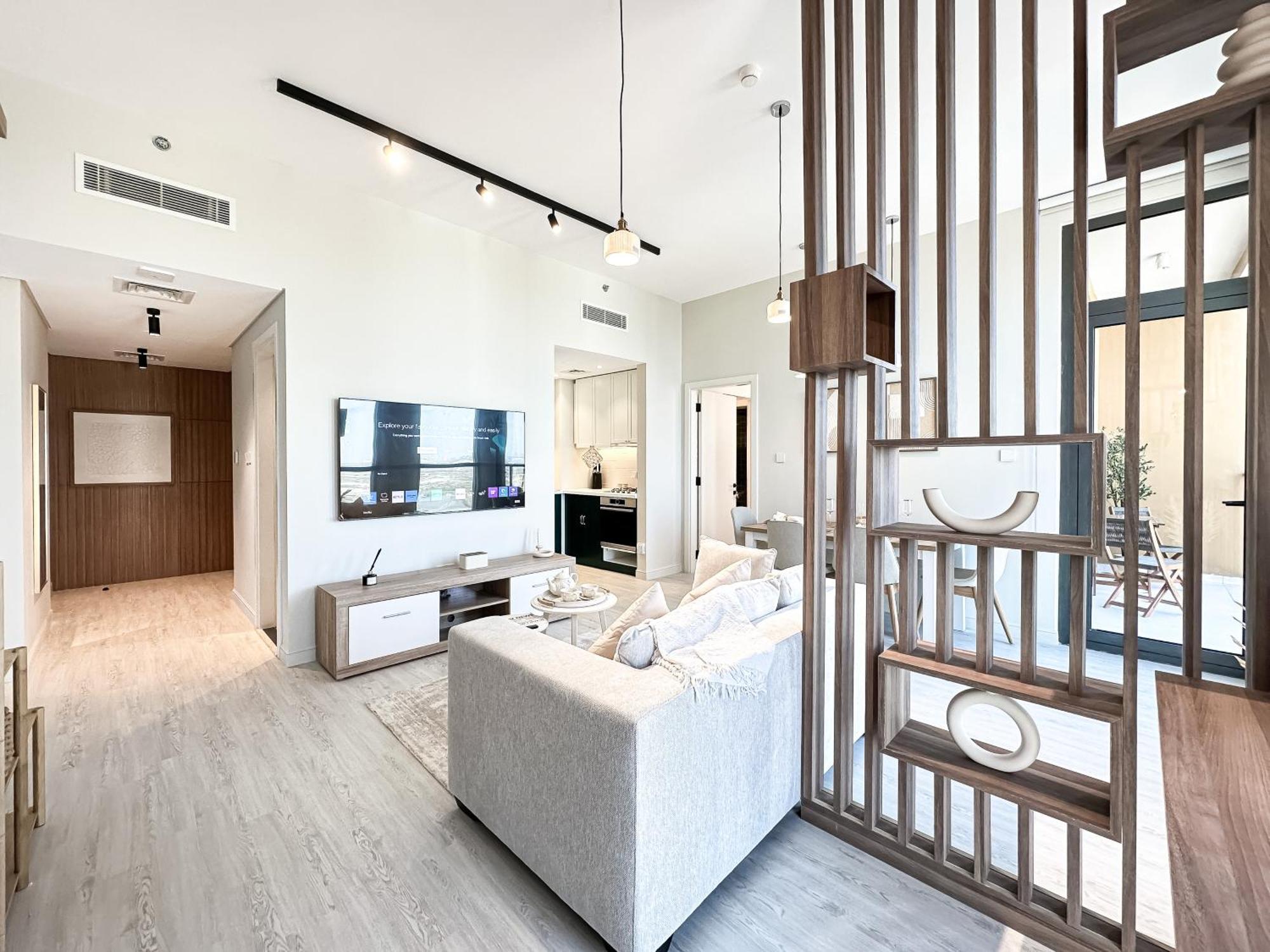 Trophy - Stylish Urban Retreat At Midtown Noor 1 Dubai