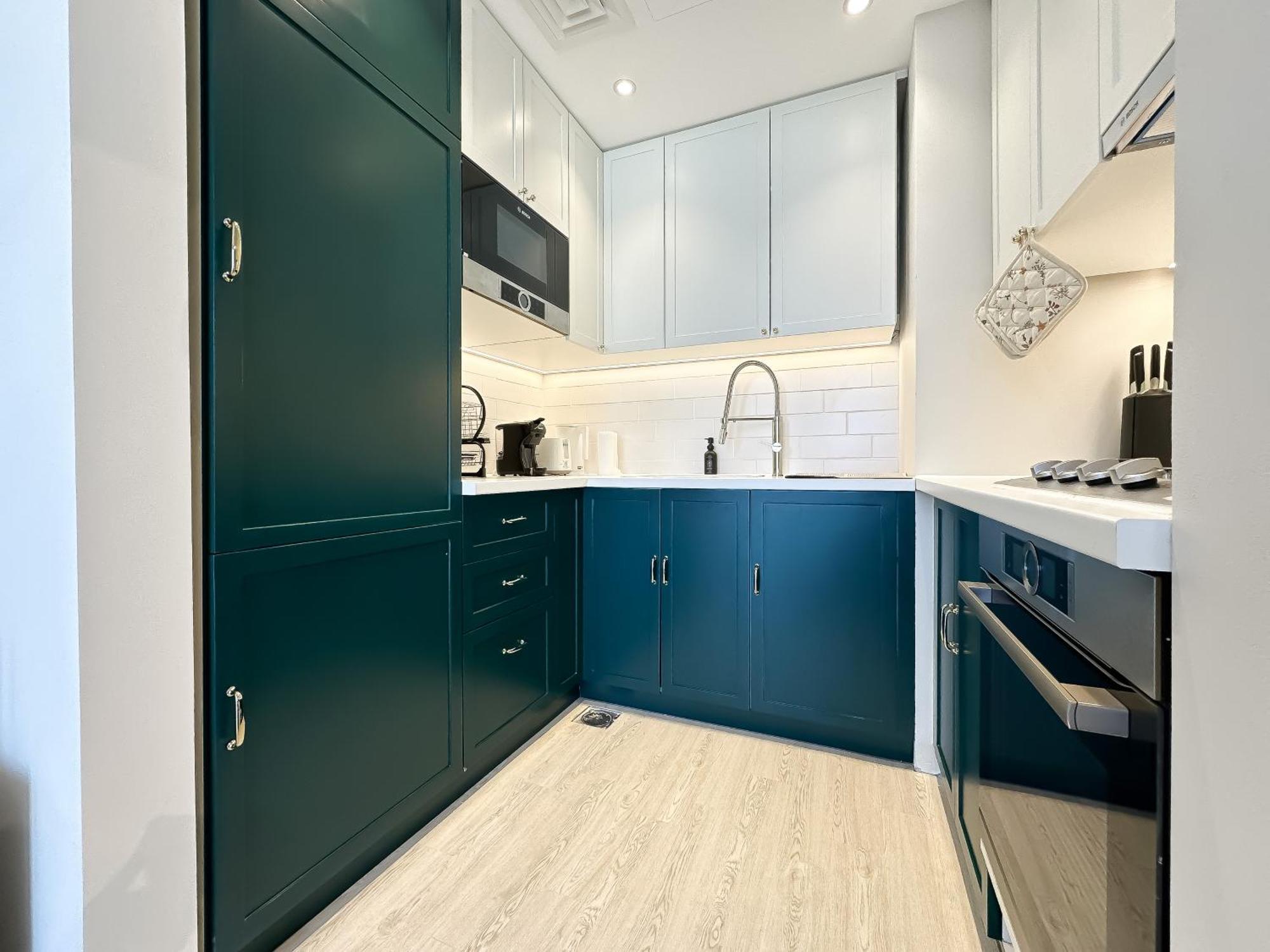 Apartment Trophy - Stylish Urban Retreat At Midtown Noor 1 Dubai