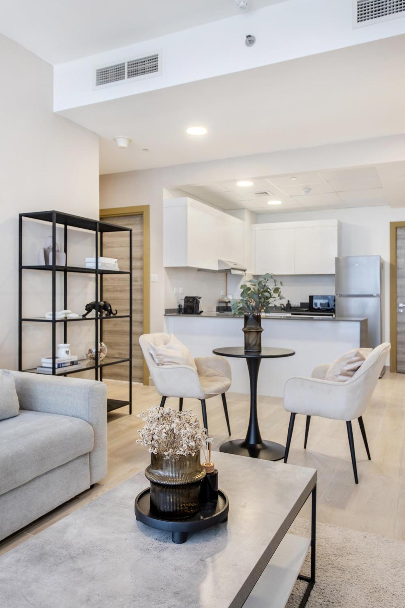 Skyline Serenity At Bloom Heights 1br City-view * Dubai
