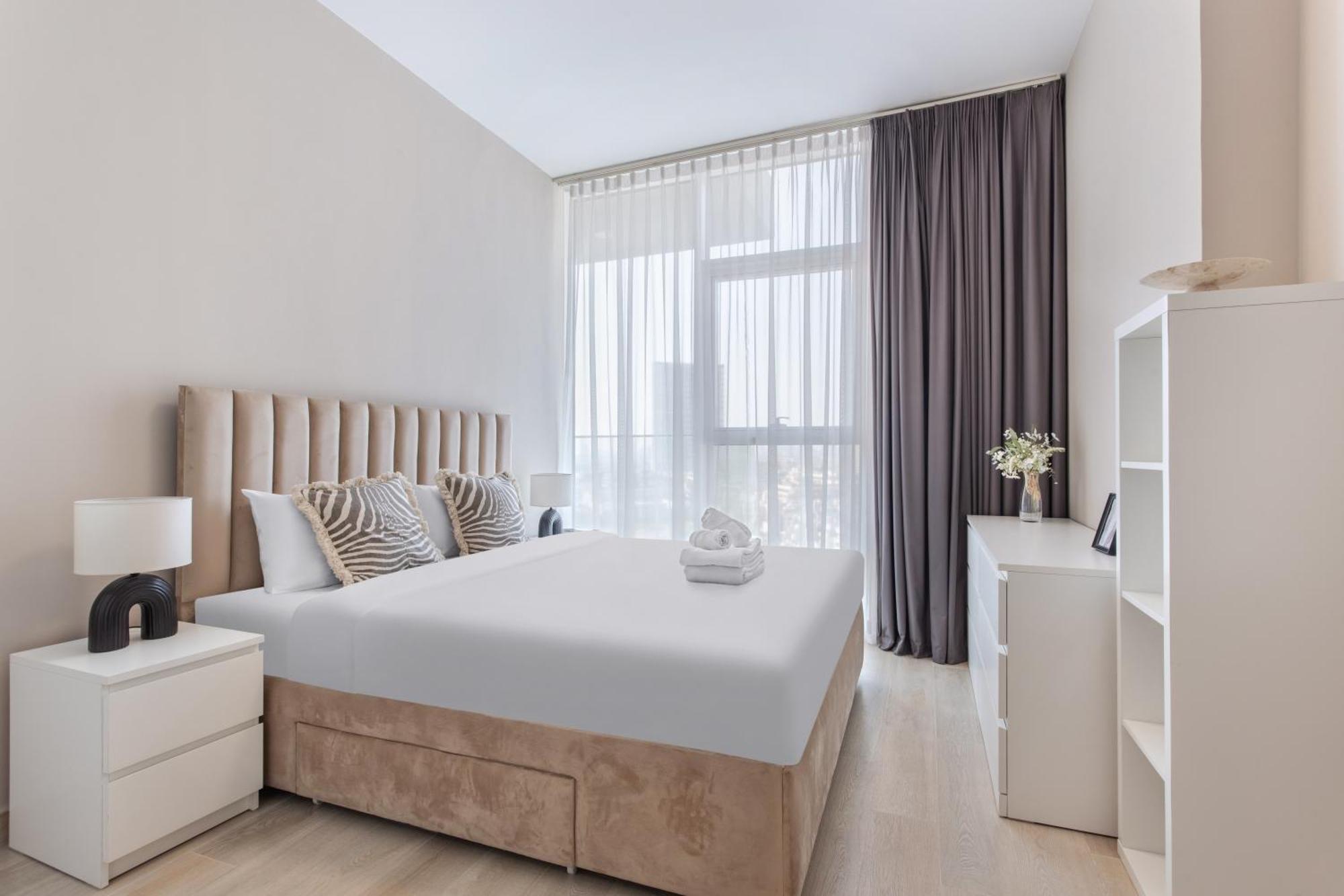 Apartment Skyline Serenity At Bloom Heights 1br City-view *