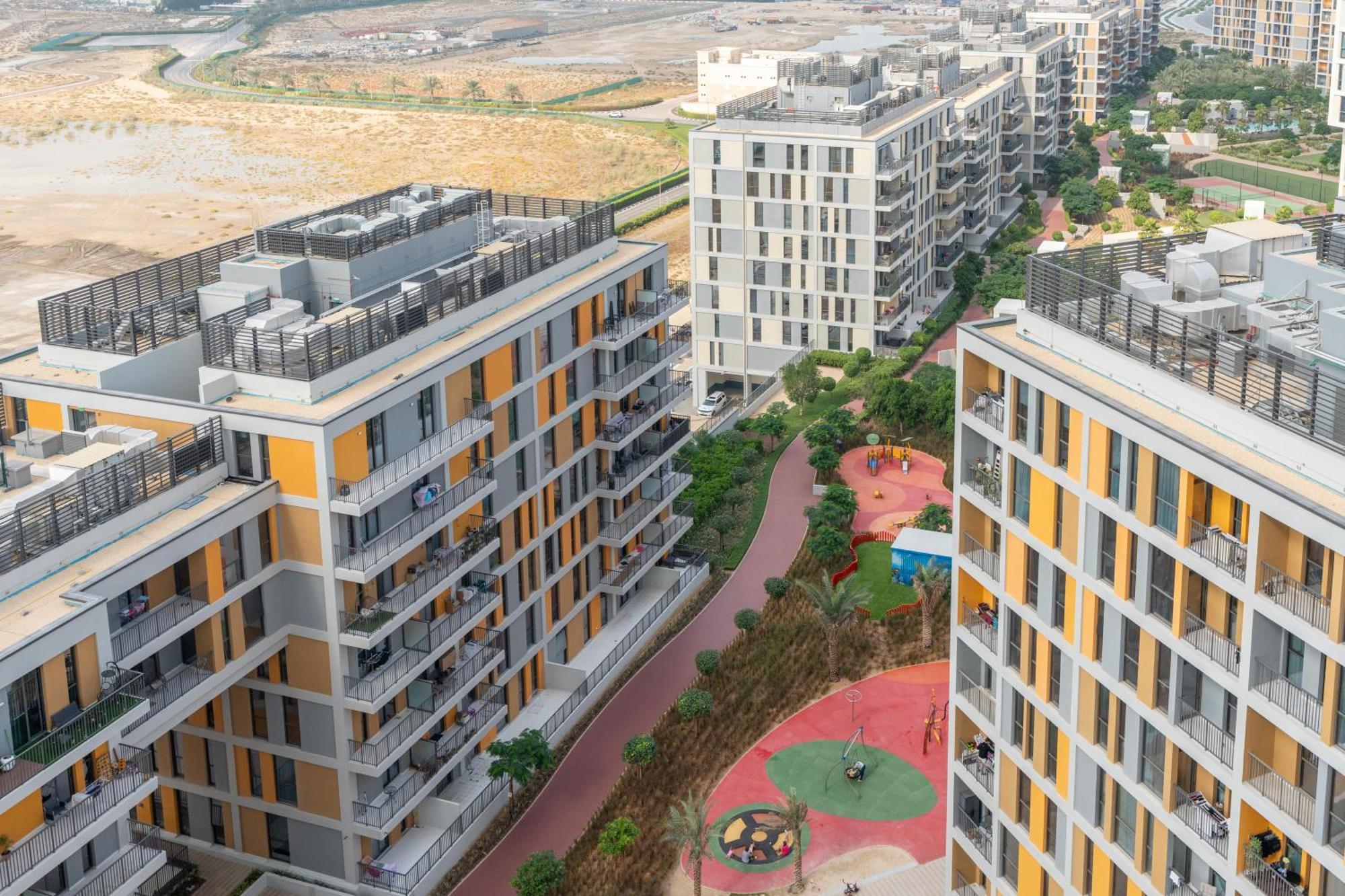 Vacay Lettings - Noor 3 - Midtown Production - Dubai