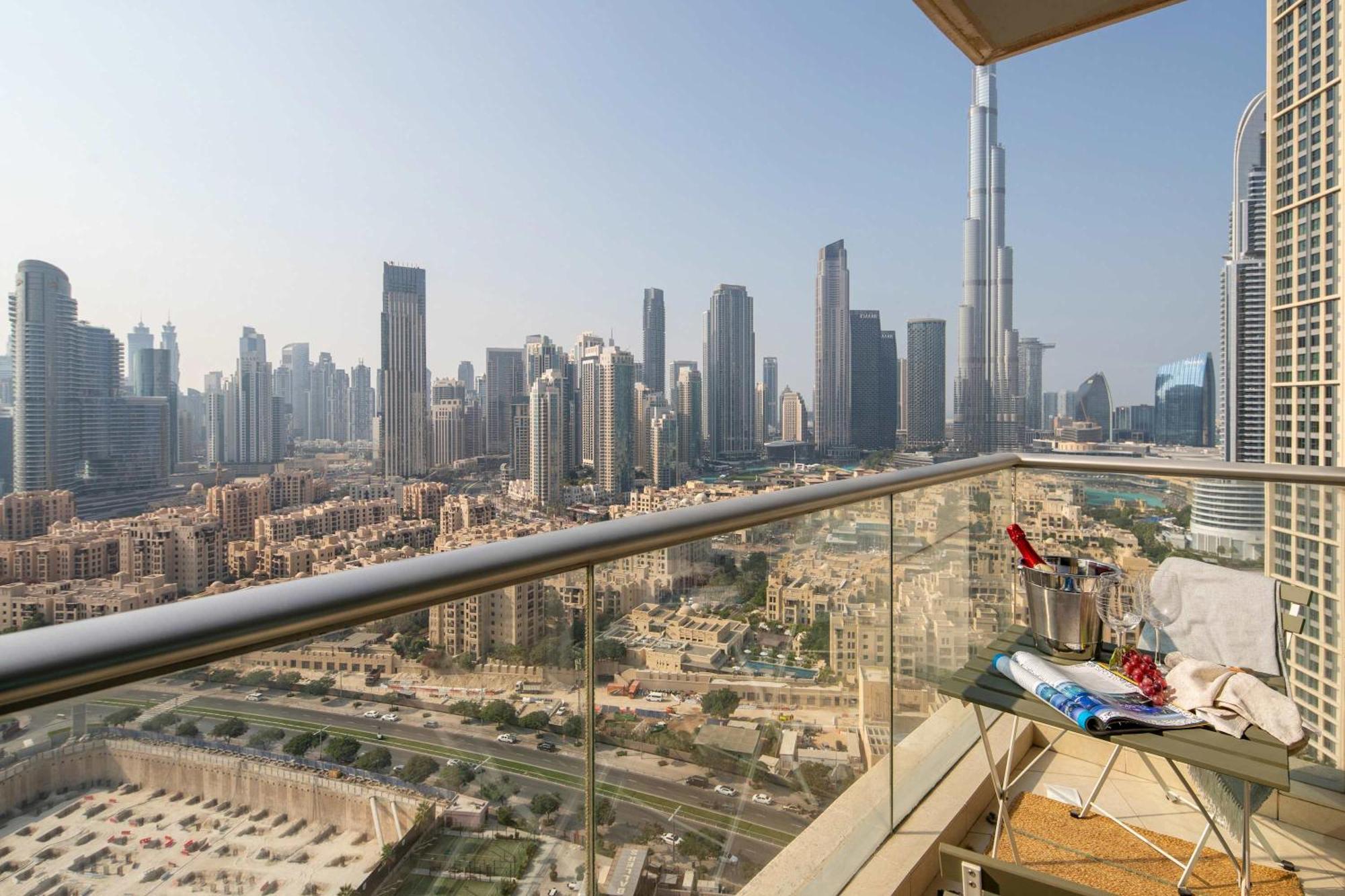 Frank Porter - Burj Views Tower A Apartment *