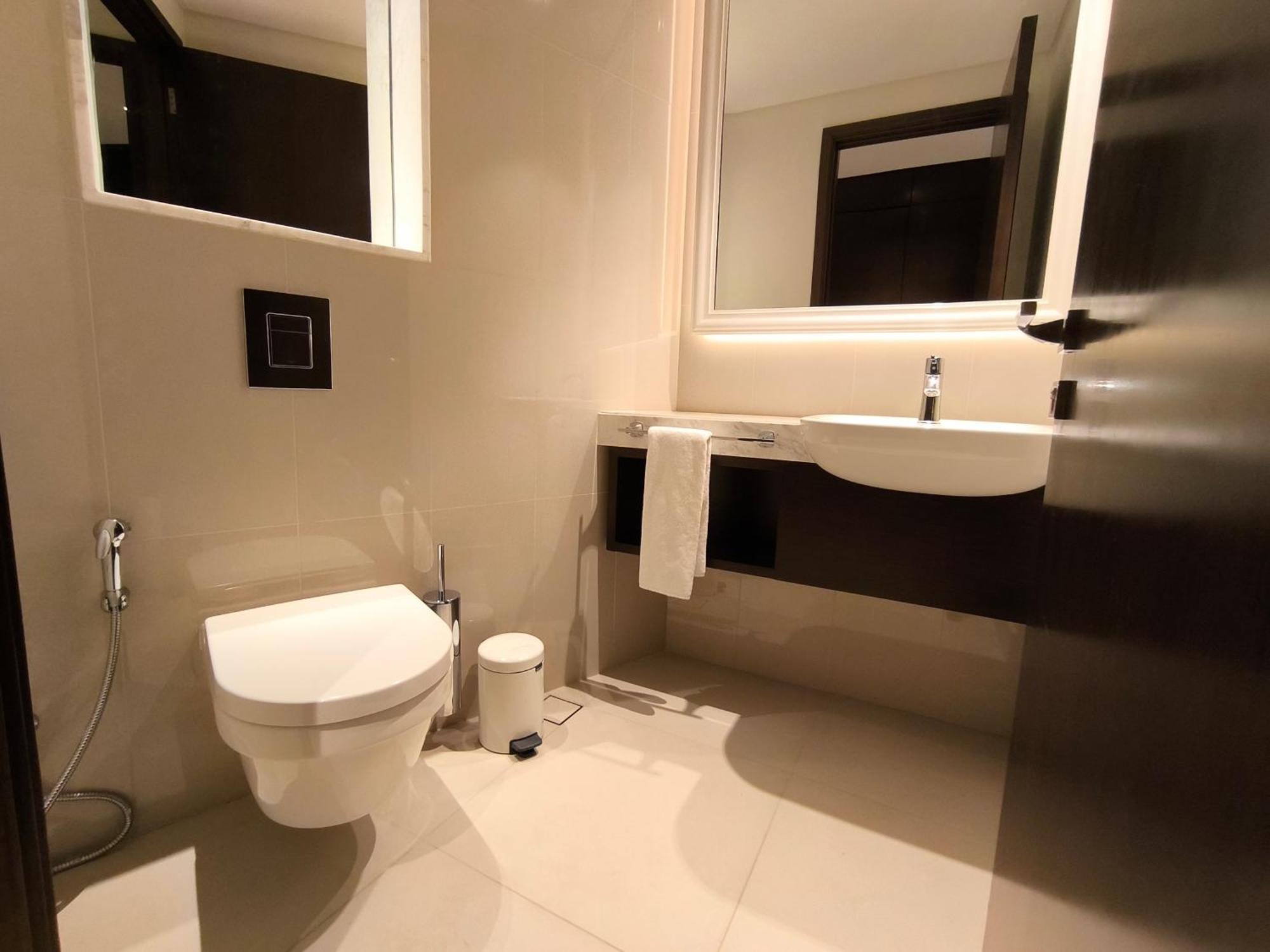 Apartment Luxurious 2-bedroom Address Fountain Views Tower 2 Burj Khalifa View