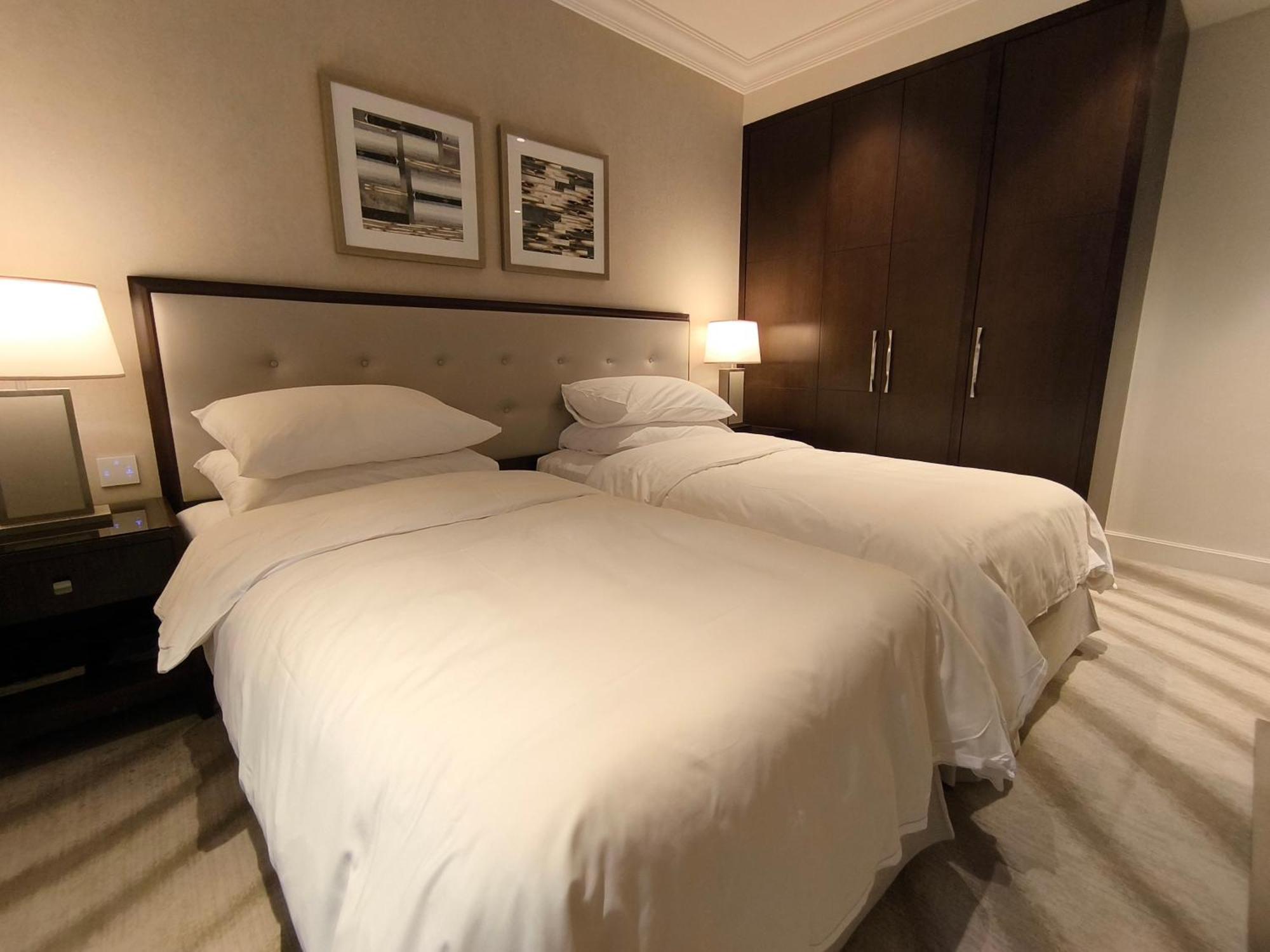 Luxurious 2-bedroom Address Fountain Views Tower 2 Burj Khalifa View Apartment
