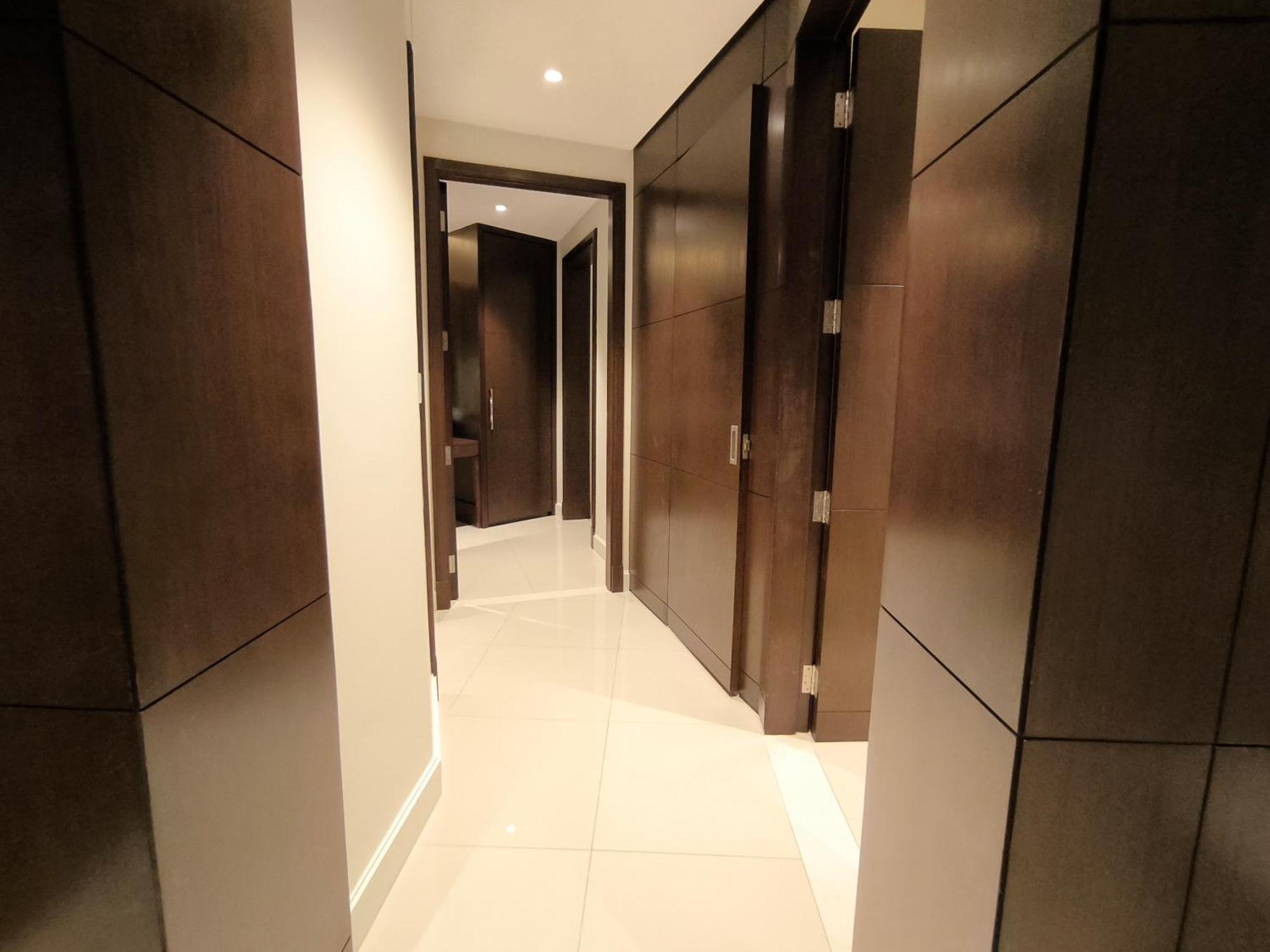 Apartment Luxurious 2-bedroom Address Fountain Views Tower 2 Burj Khalifa View *
