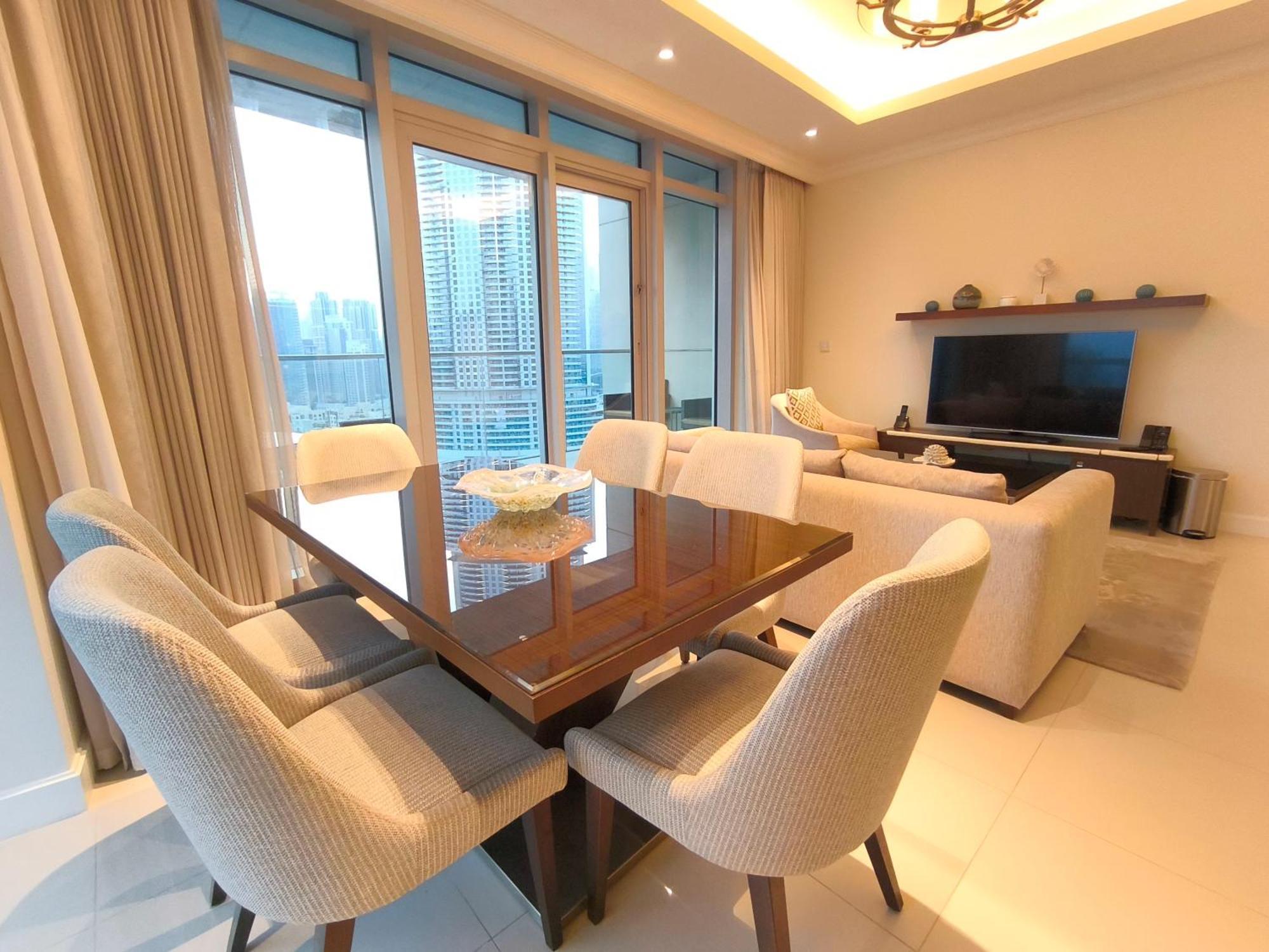 Luxurious 2-bedroom Address Fountain Views Tower 2 Burj Khalifa View *